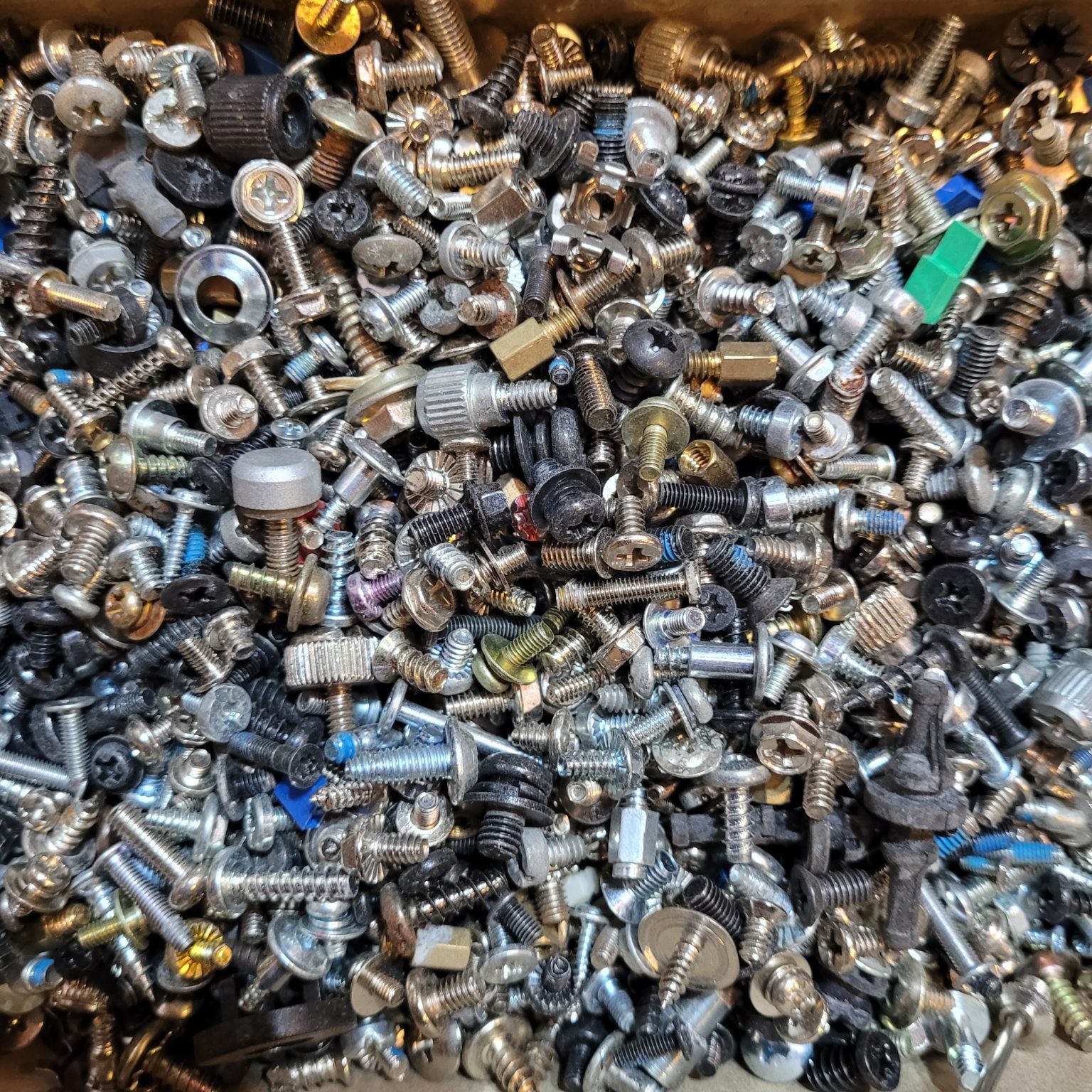 500g Assorted Small Computer Screws | Mixed Hardware Salvage