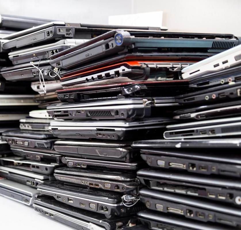 200g Assorted Tiny Screws | Laptop / Tablet Salvage Pack