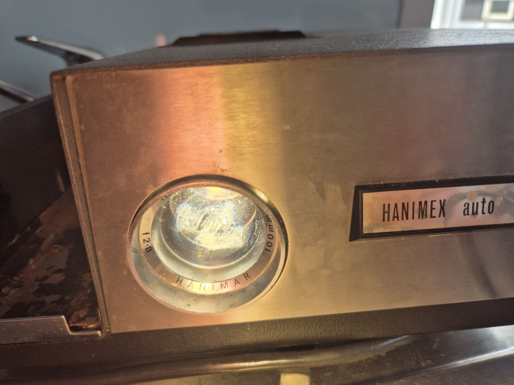 Slide Projector - La Ronde Vintage With Original Box and Magazines
