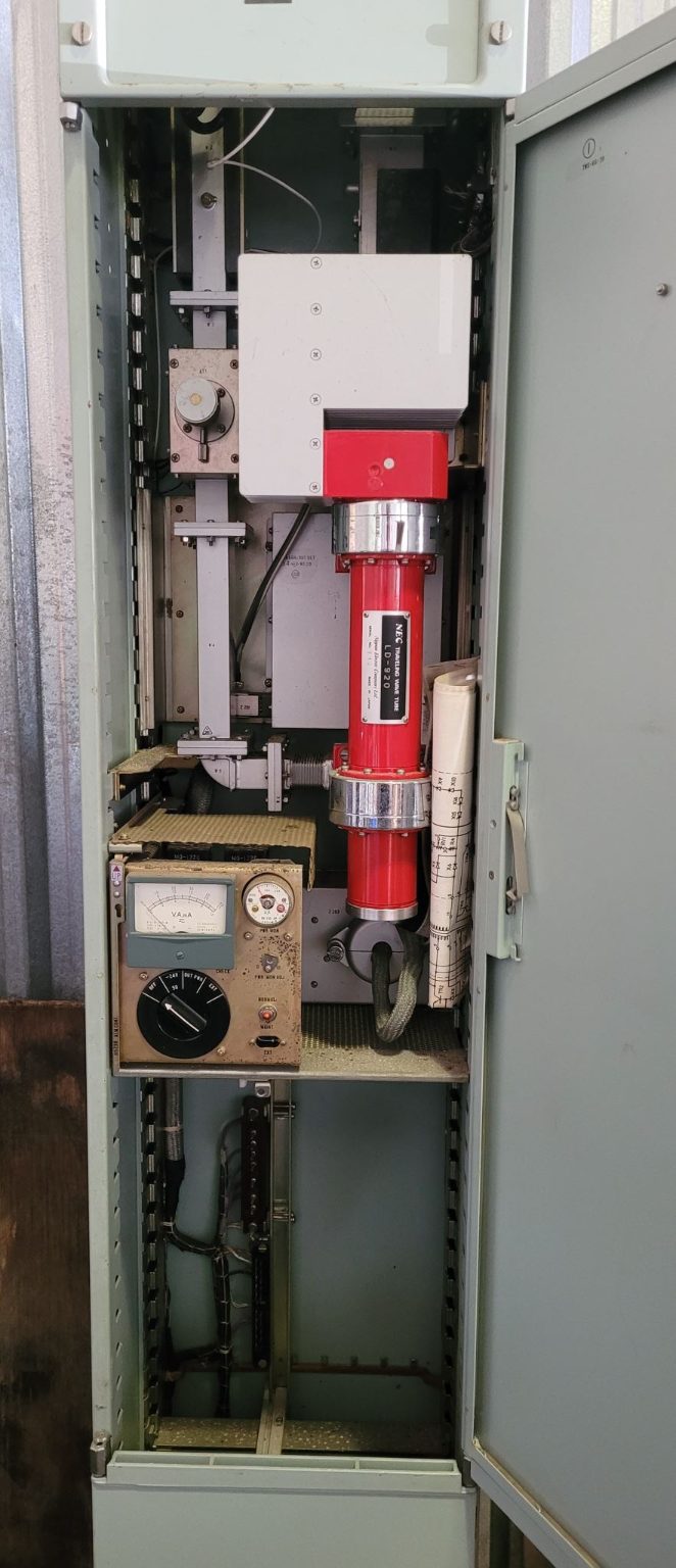 6GHz TWT / TWS Amplifier | NEC TWS-6-3B / TWT-6-3B