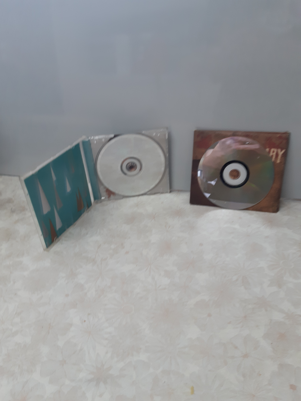 Christmas CDS -Natalie Cole Christmas Album and Plunket Christmas Collection - CD Bundle