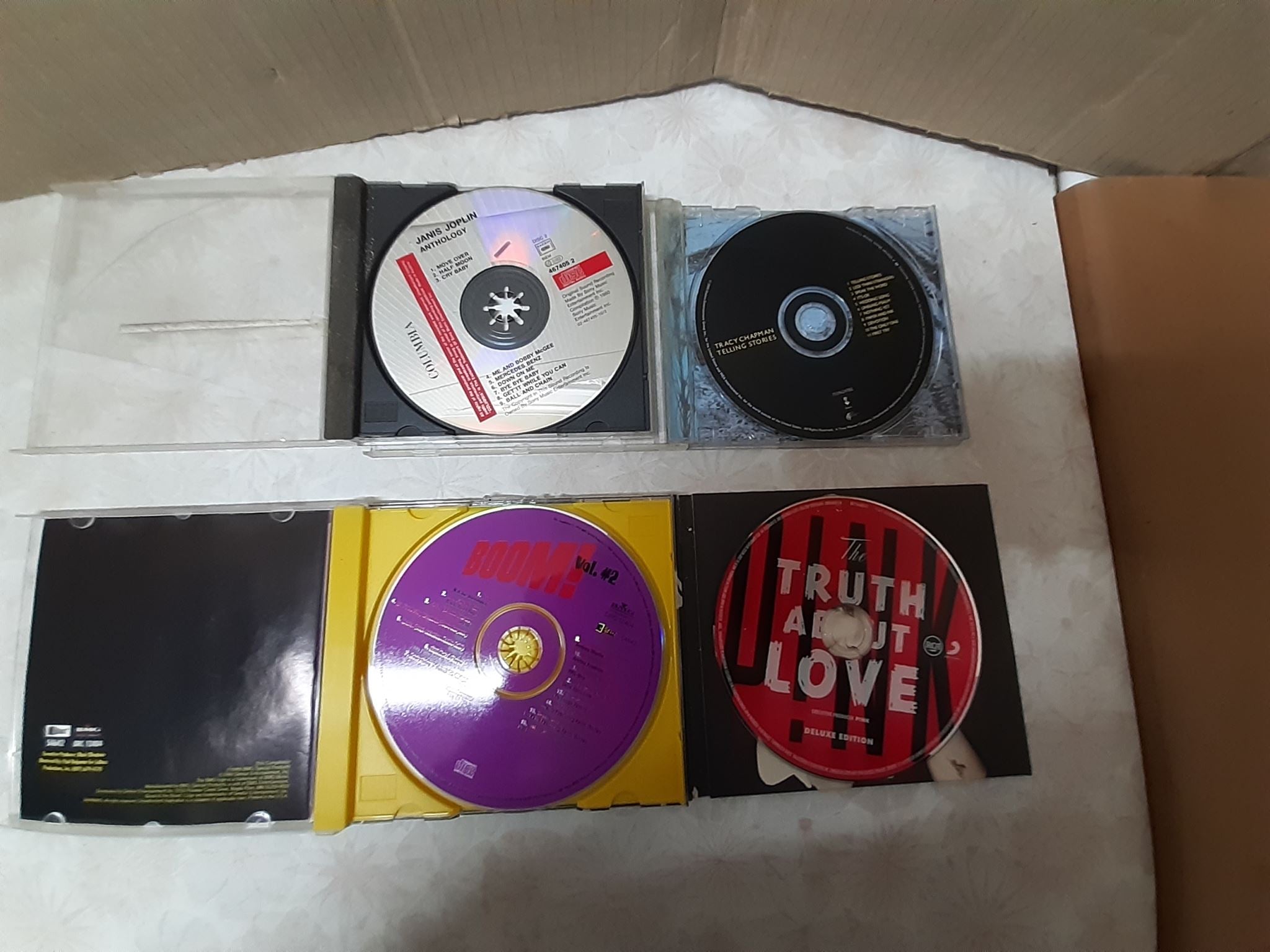 🎶 4 Classic Music CD Albums – Great Condition! 🎶