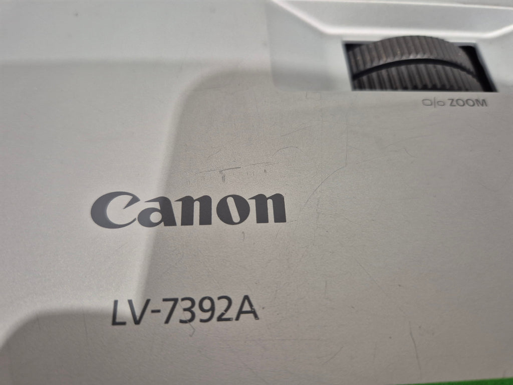 Canon LV‑7392A Projector – Good Working Condition – No Remote - HDMI