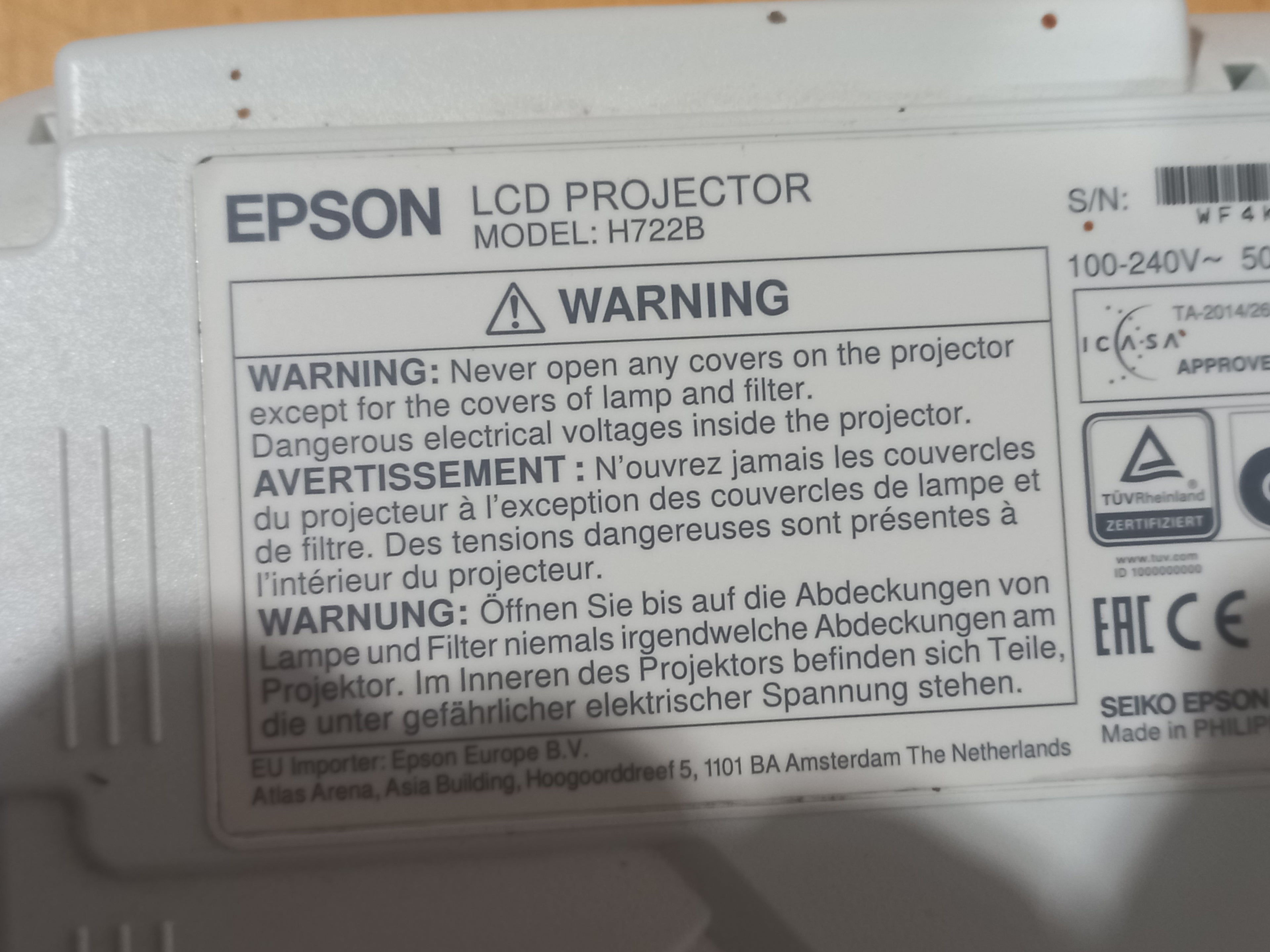 🎥 Epson LCD Projector – Model H722B