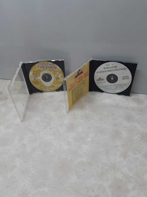 French Music CD Bundle - Bonjour! and Le Meilleur de Tri Yann