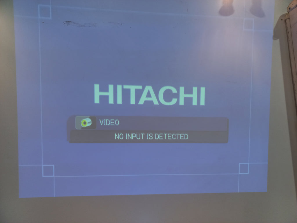 📽️  Projector – Hitachi Model CP-A222WN