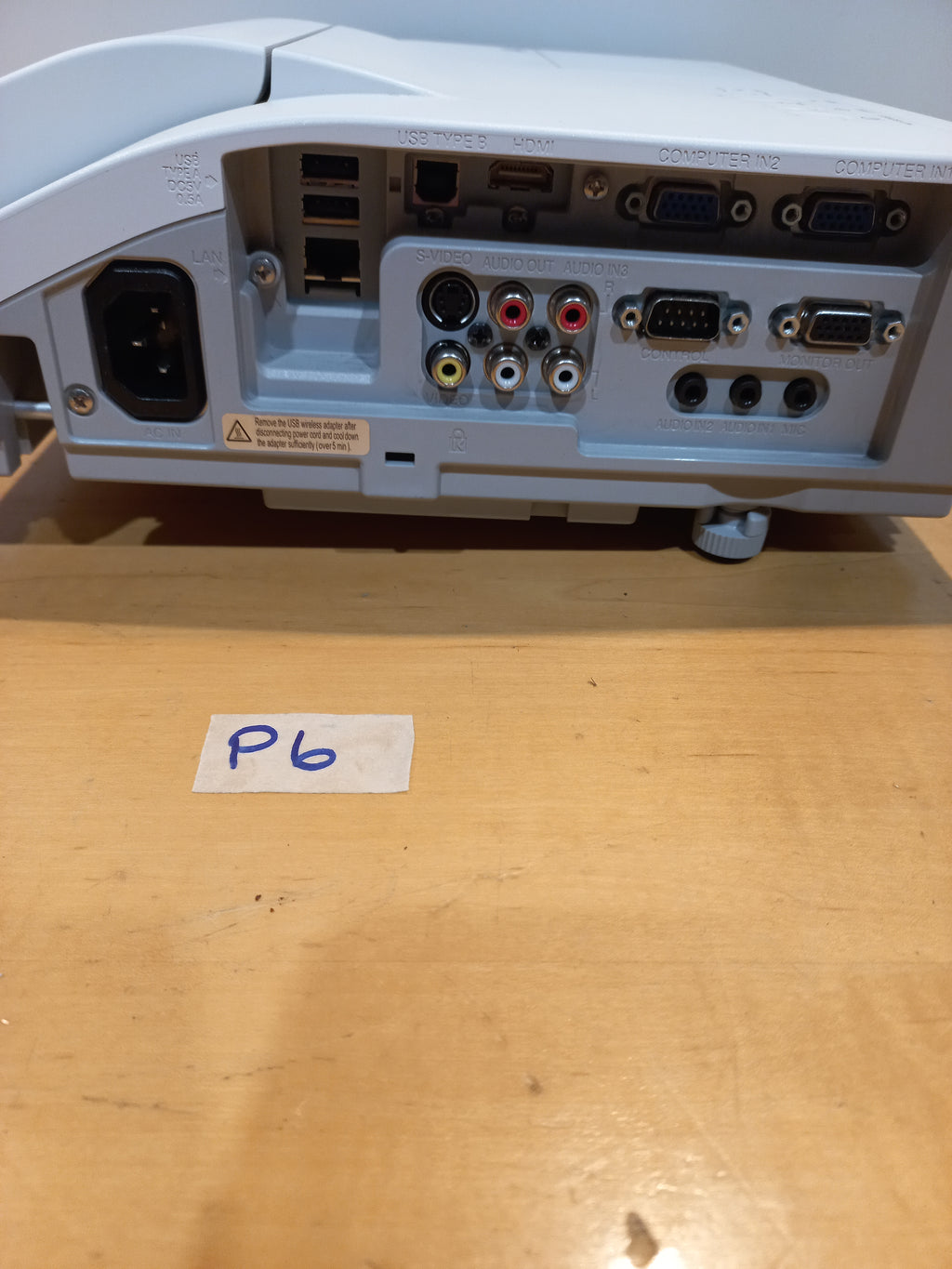 📽️  Projector – Hitachi Model CP-A222WN