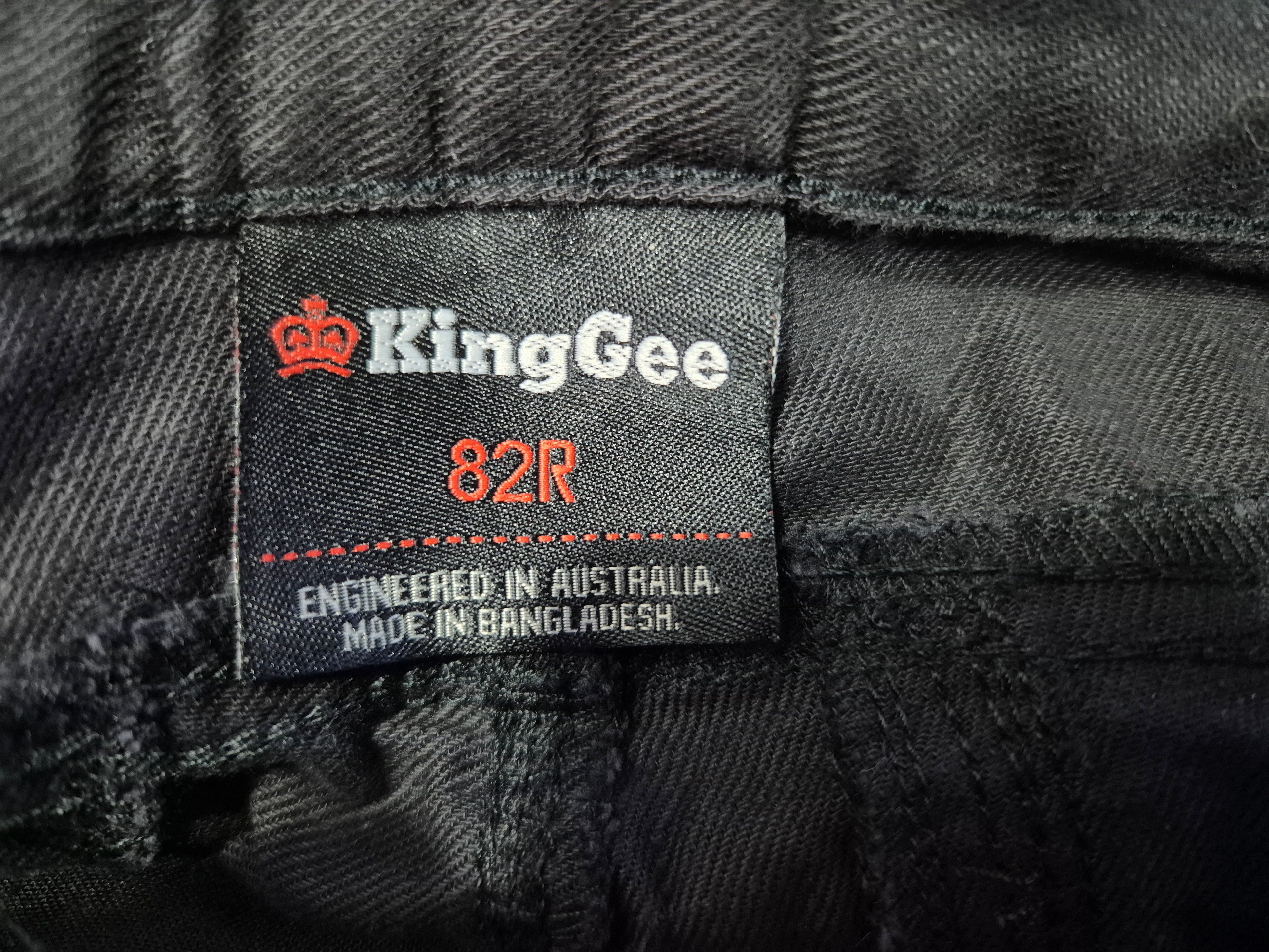 👖 King Gee Cargo Work Pants – Size 82R 🖤
