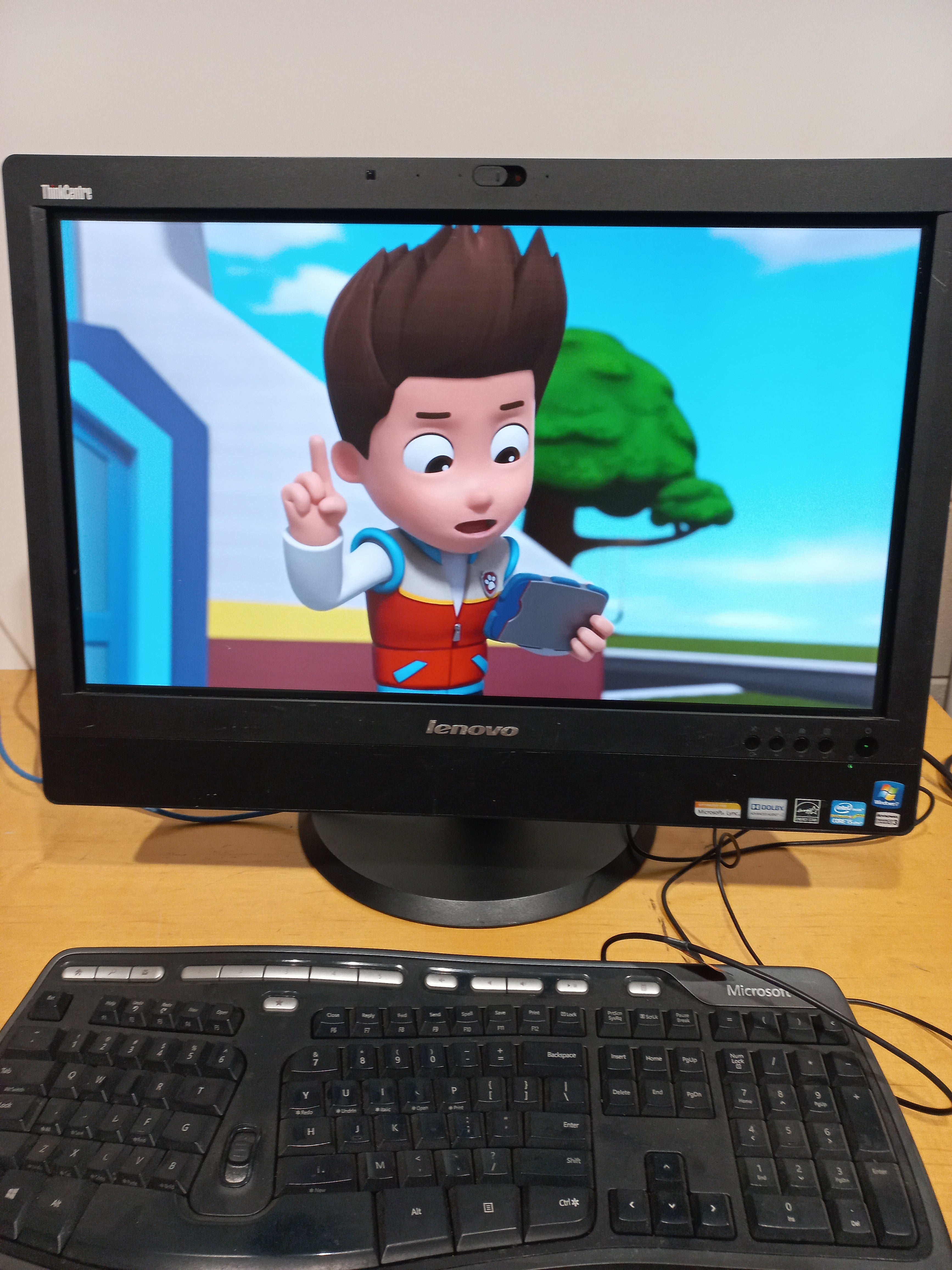 🖥️ Lenovo All-in-One Desktop Computer