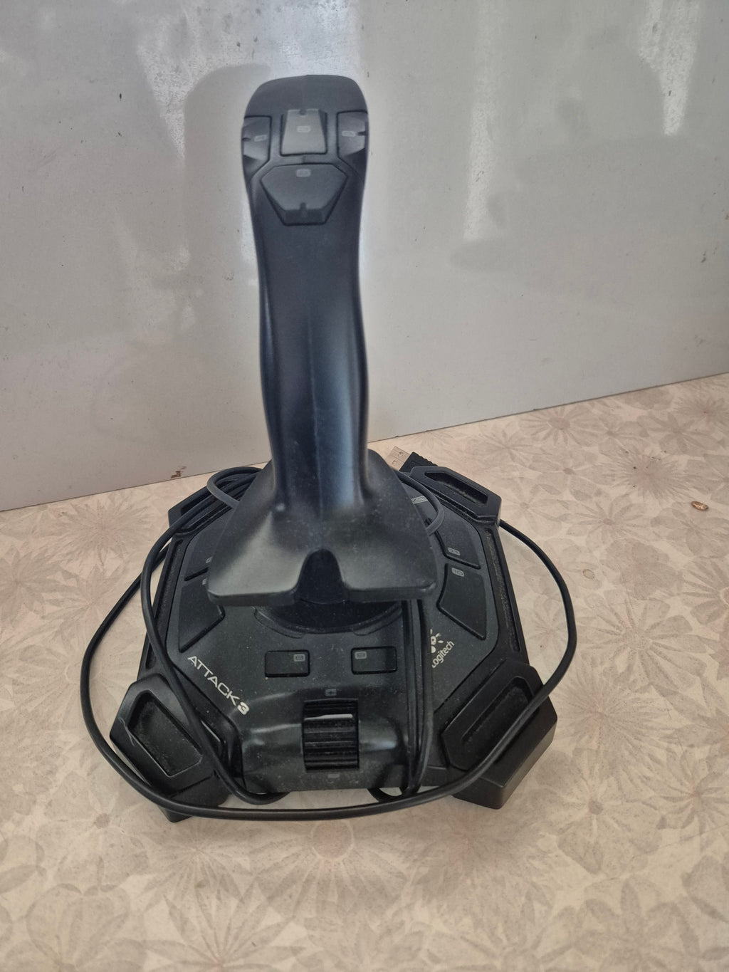 ✨ Logitech Attack 3 USB Joystick – Reliable, Precise & Ready for Flight ✨