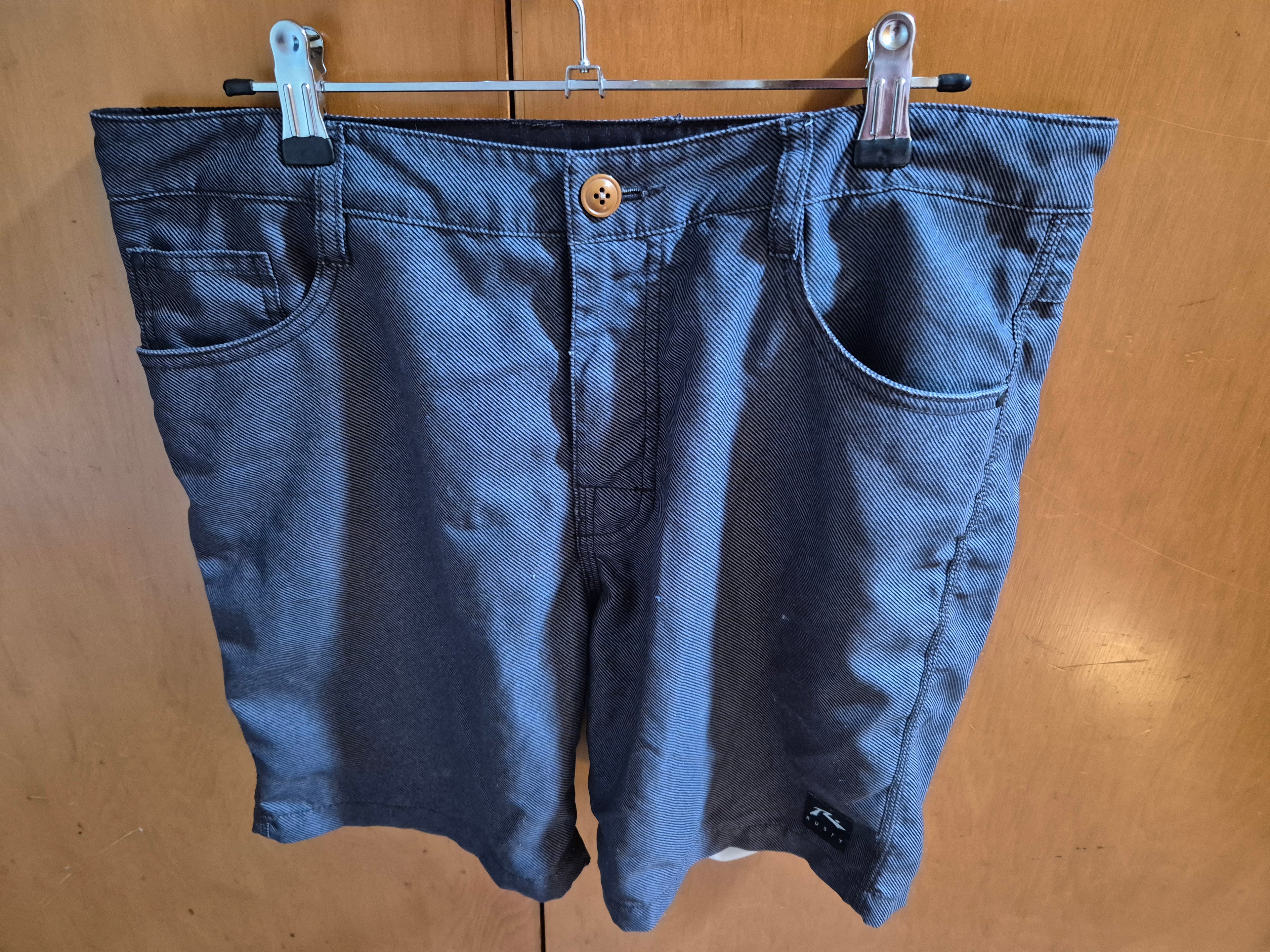 🩳 Rusty Men’s Casual Shorts – Approx. Size 32 (40cm Waist) 🖤