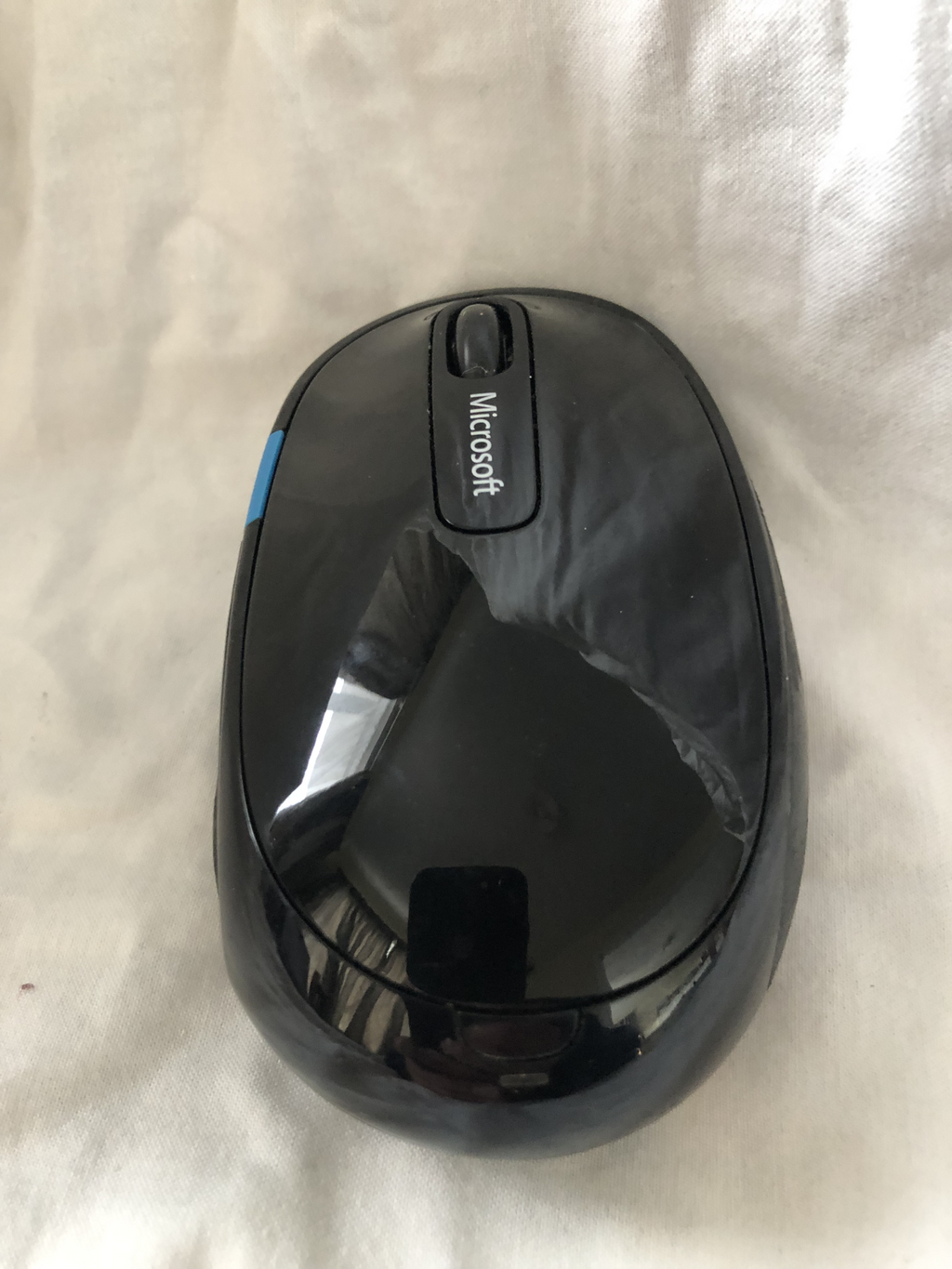 Microsoft Wireless Mouse with USB Receiver