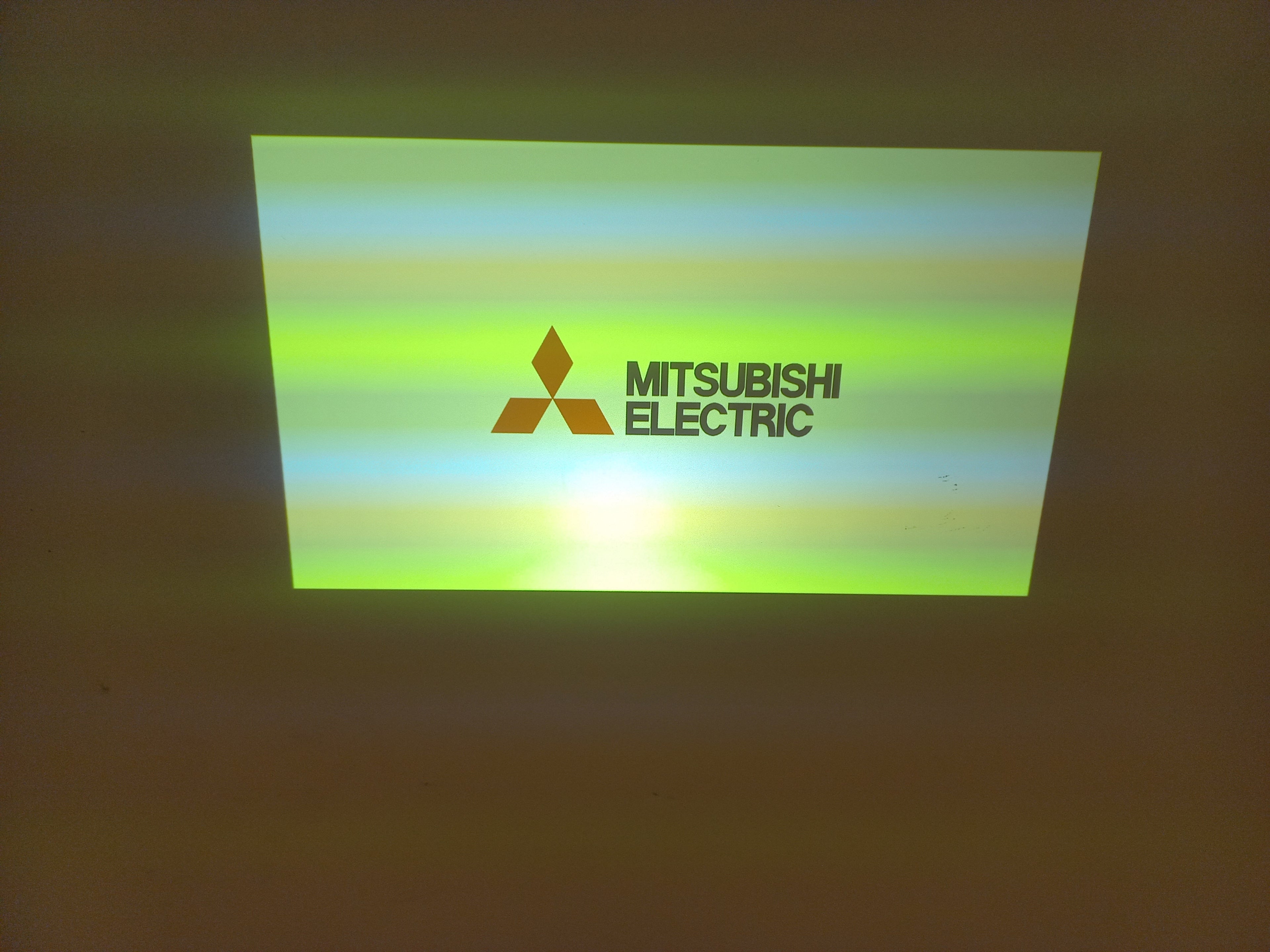 🎥 Mitsubishi HC3900 DLP Home Theater Projector