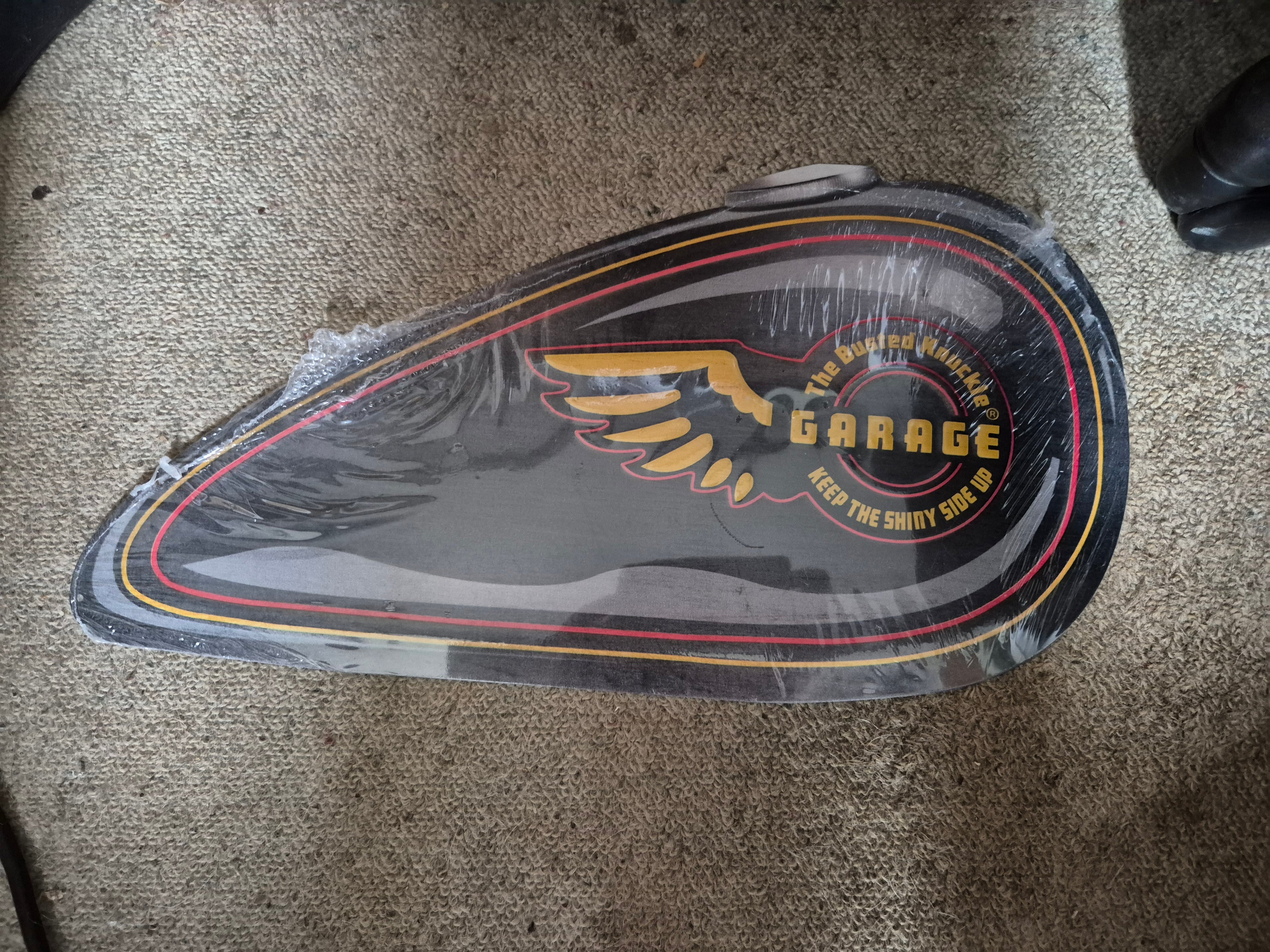 🏍️ Motorbike Garage Petrol Tank Metal Wall Art – Brand New