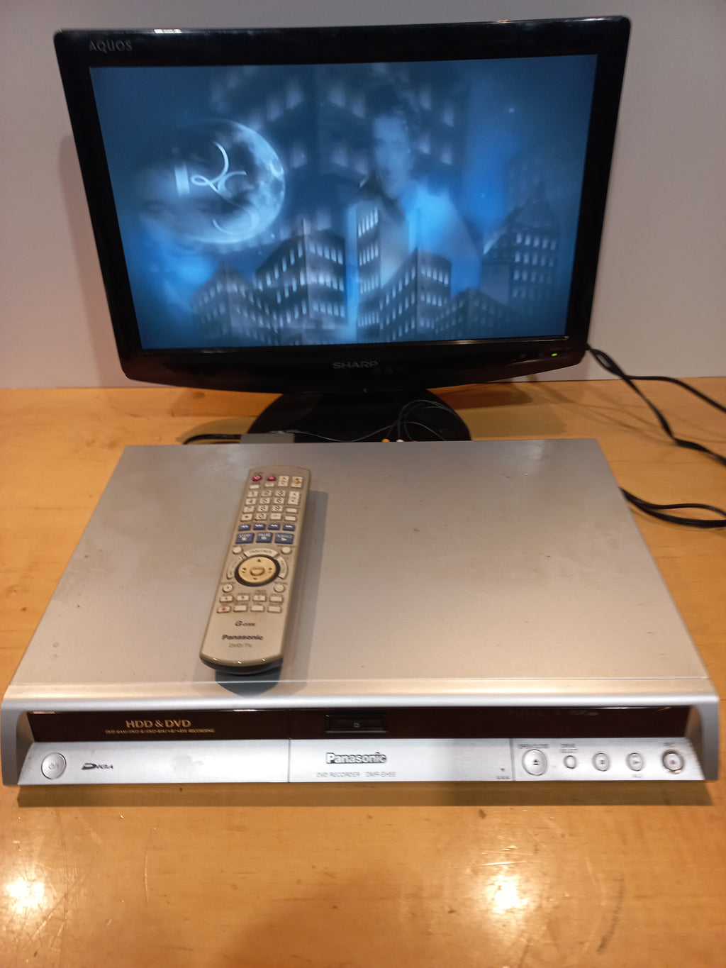 📀  DVD Recorder with Remote -Panasonic DMR-EH55