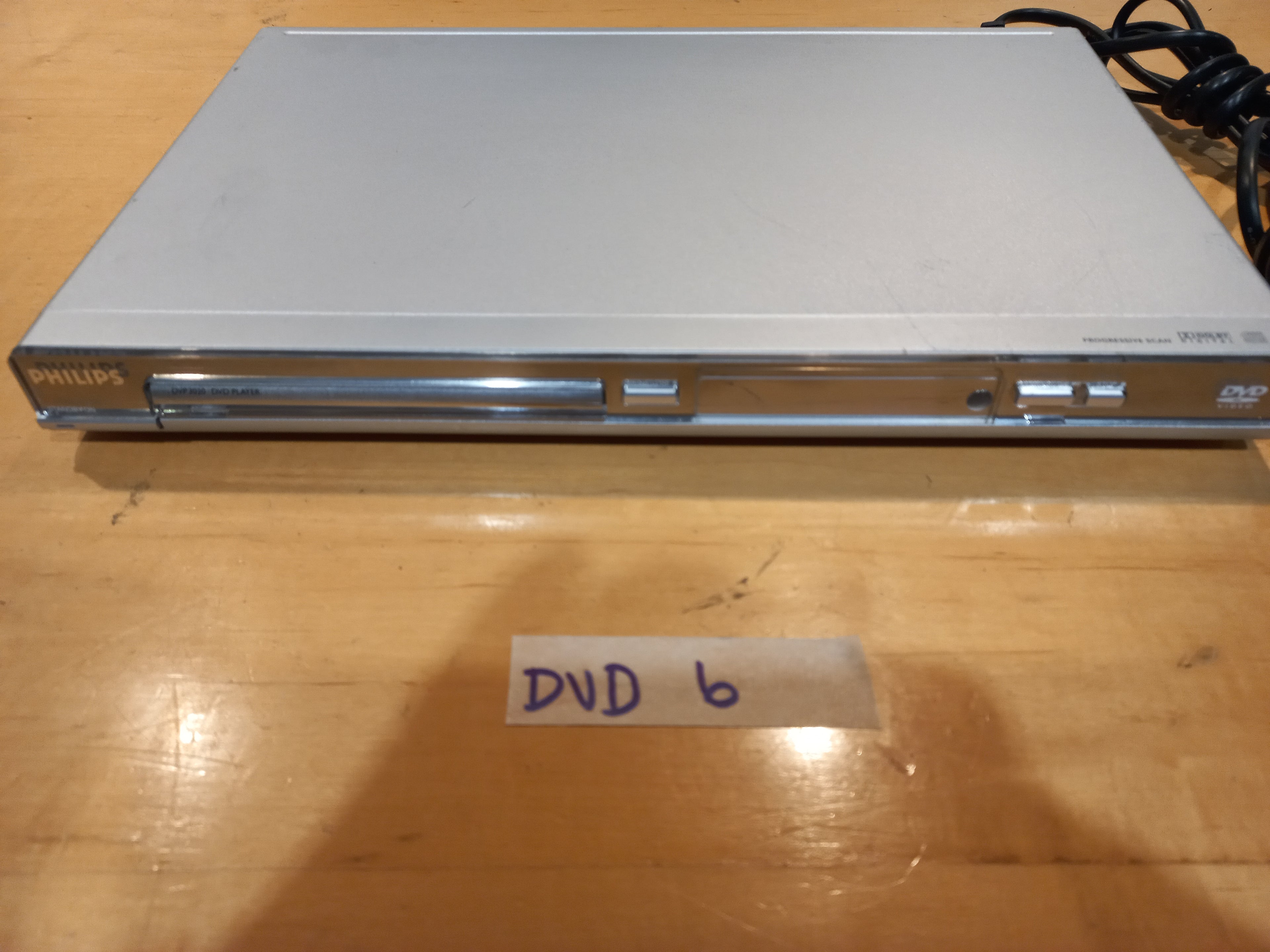 Philips DVD Player – Model DVP3020/75