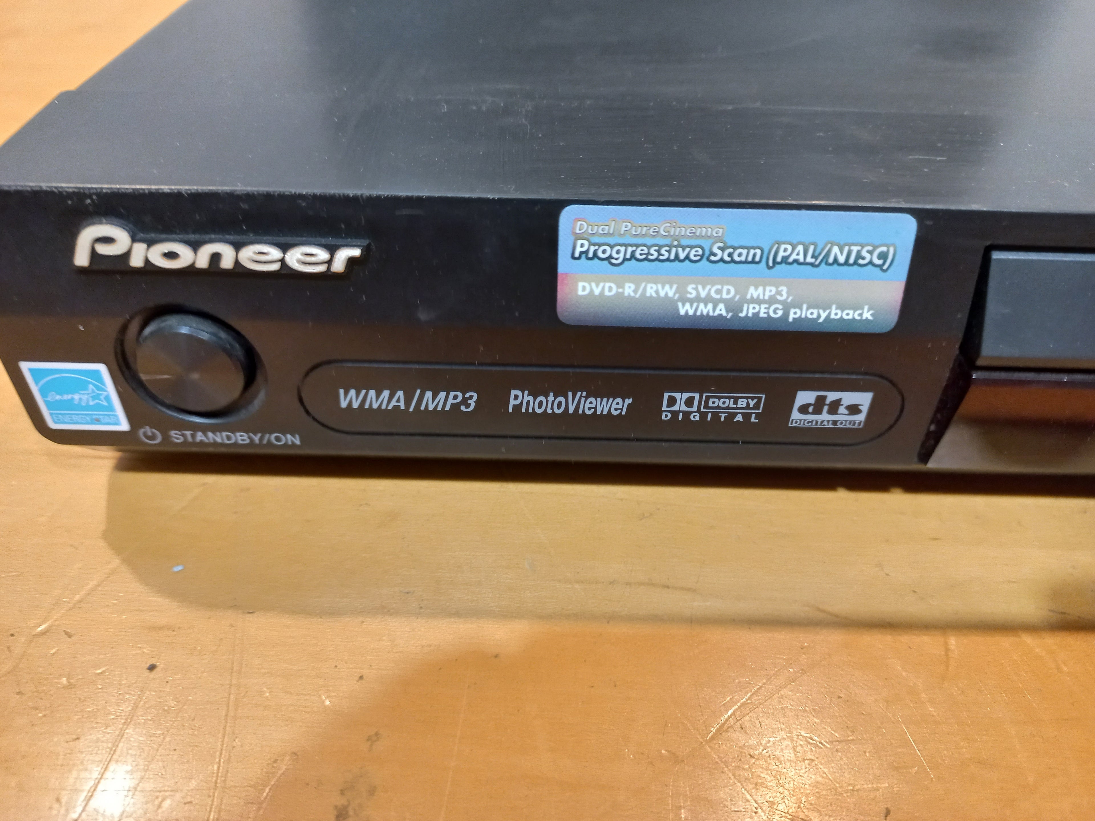 💿 Pioneer DVD Player – Model DV-373 (Zone 4)