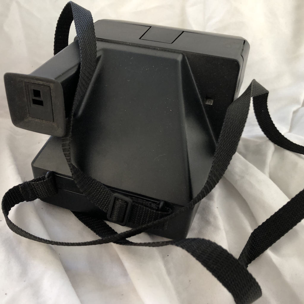 Polaroid 660 Instant Camera – Vintage with Original Box