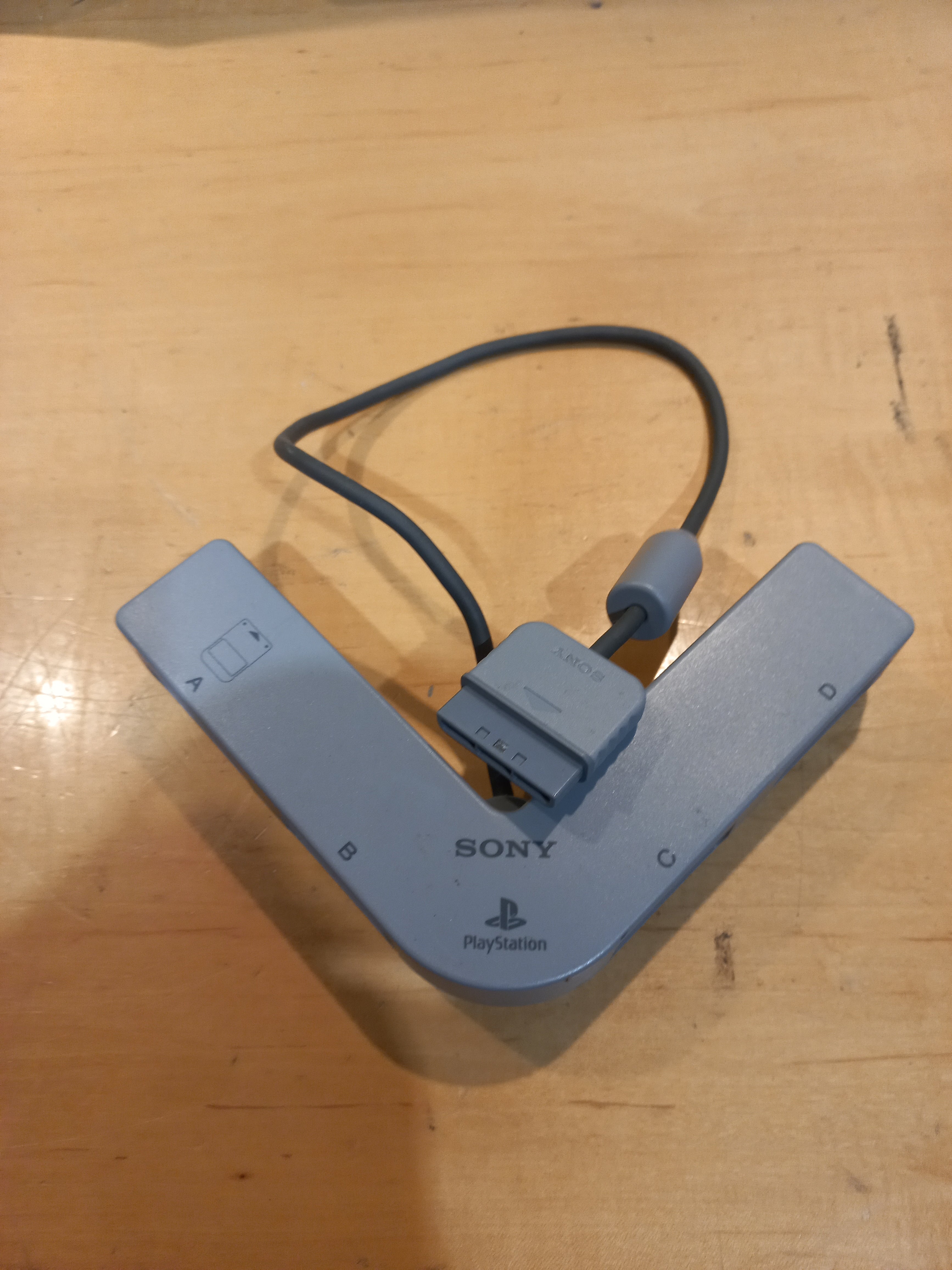 🎮 PlayStation One – 4-Port Extender (Elbow Shaped)
