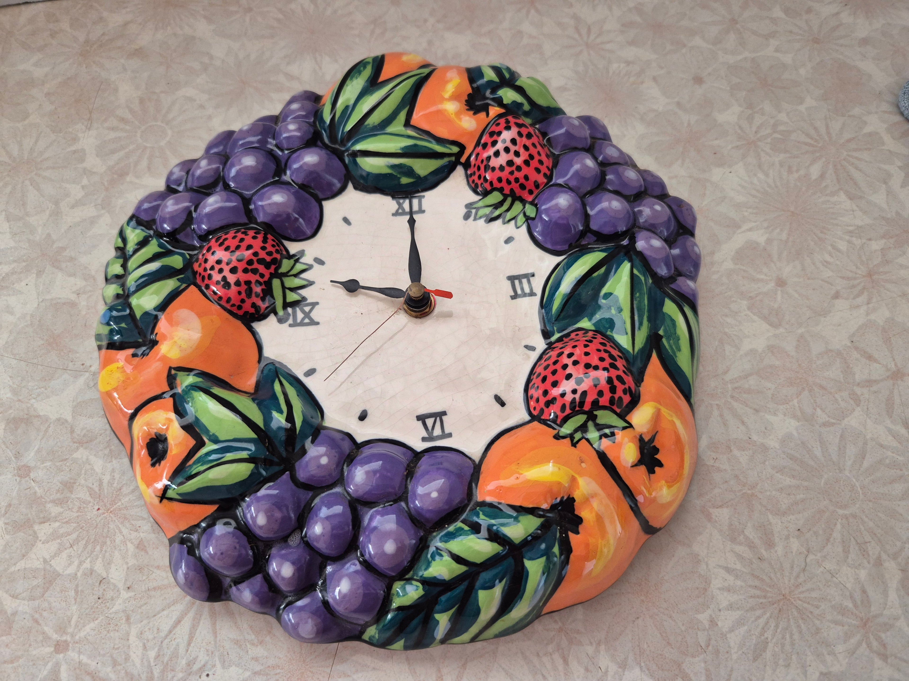🍊 Vintage 1970s Ceramic Seiko Fruit Clock – Excellent Condition