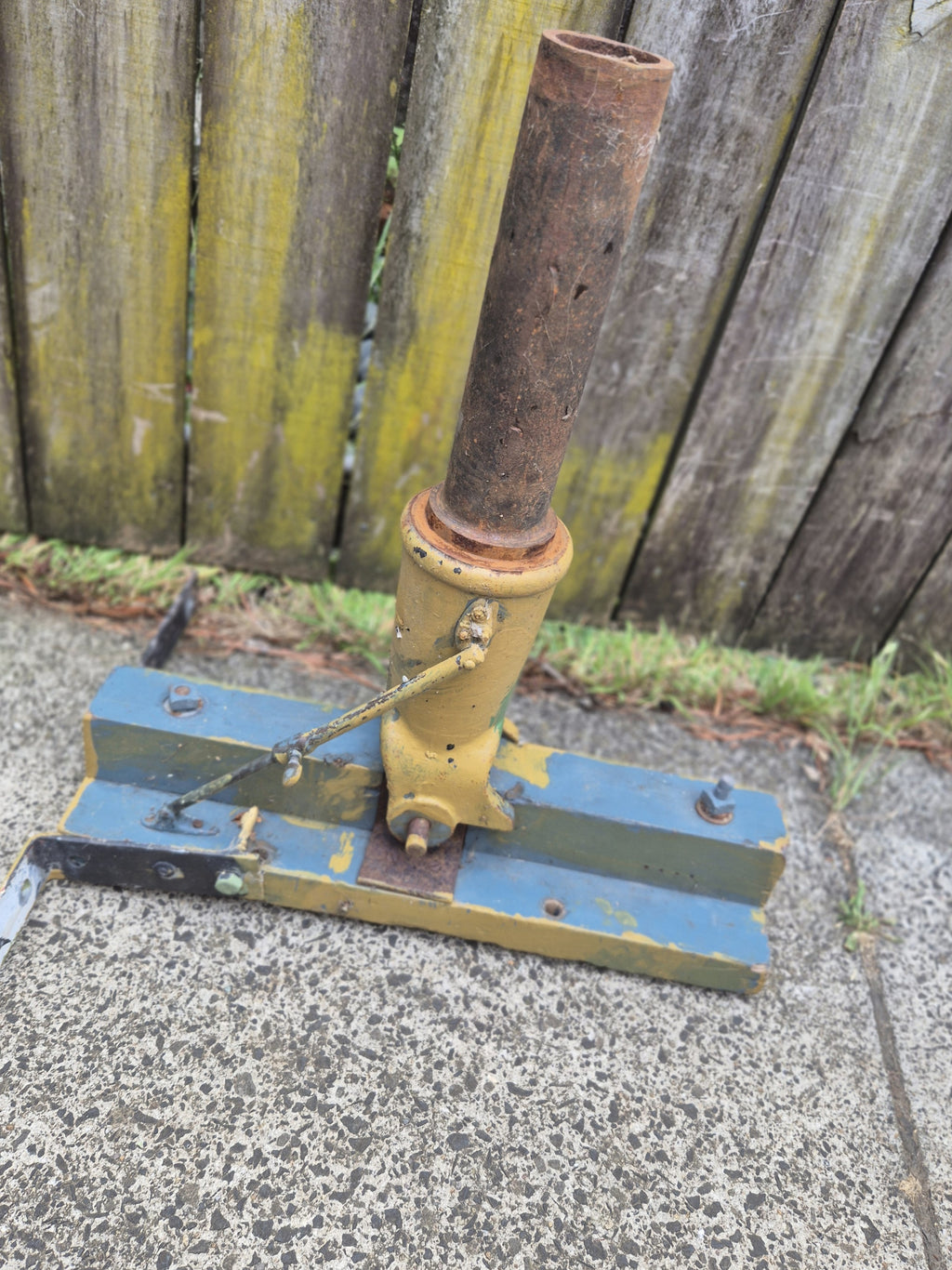 Vintage Theatre Camera/Lighting Equipment – Riverlea Theatre Hamilton