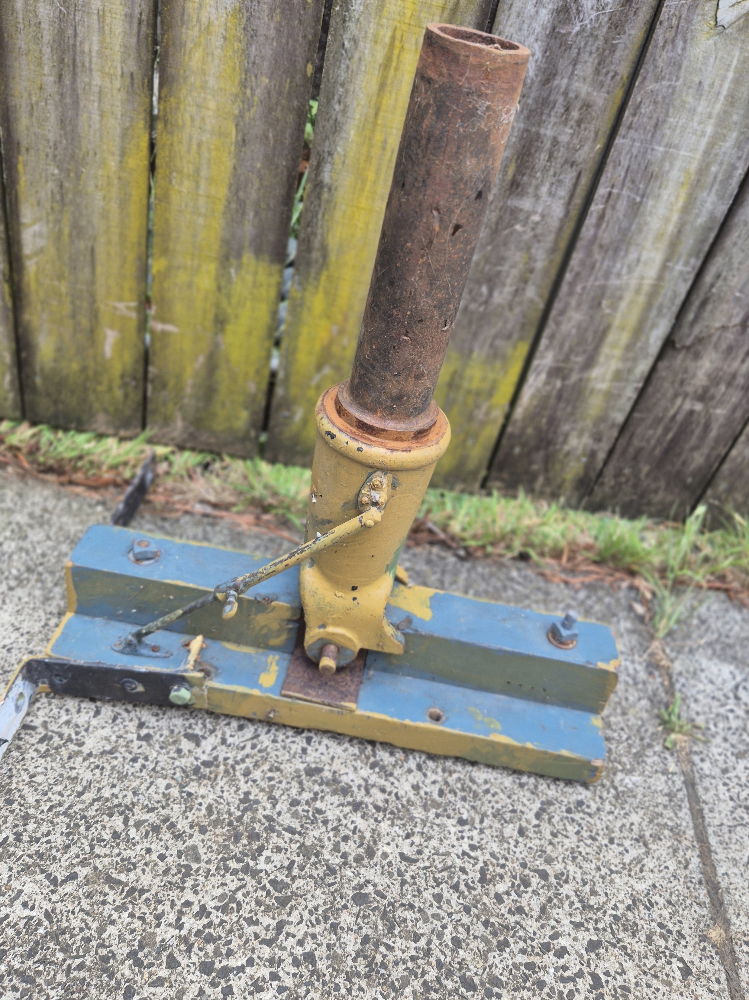 Vintage Theatre Camera/Lighting Equipment – Riverlea Theatre Hamilton
