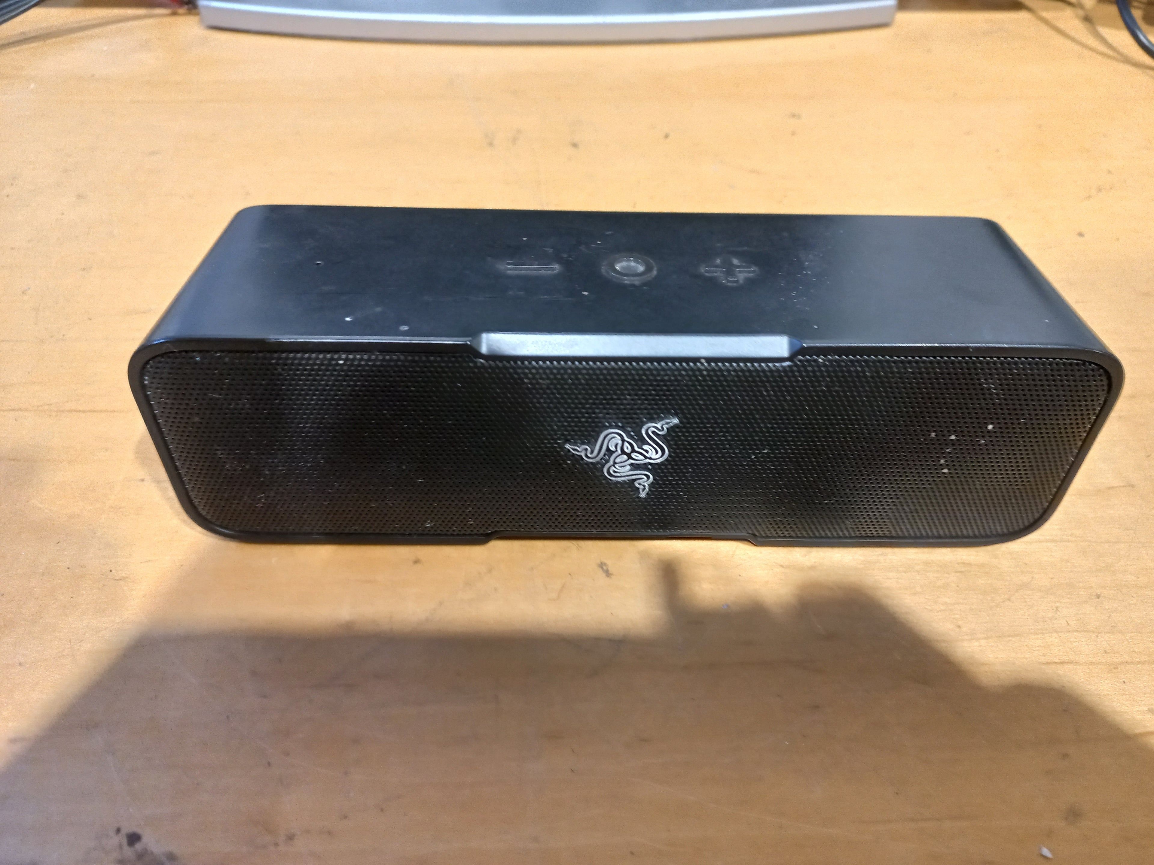 ⭐ Razer Leviathan Mini Bluetooth Speaker