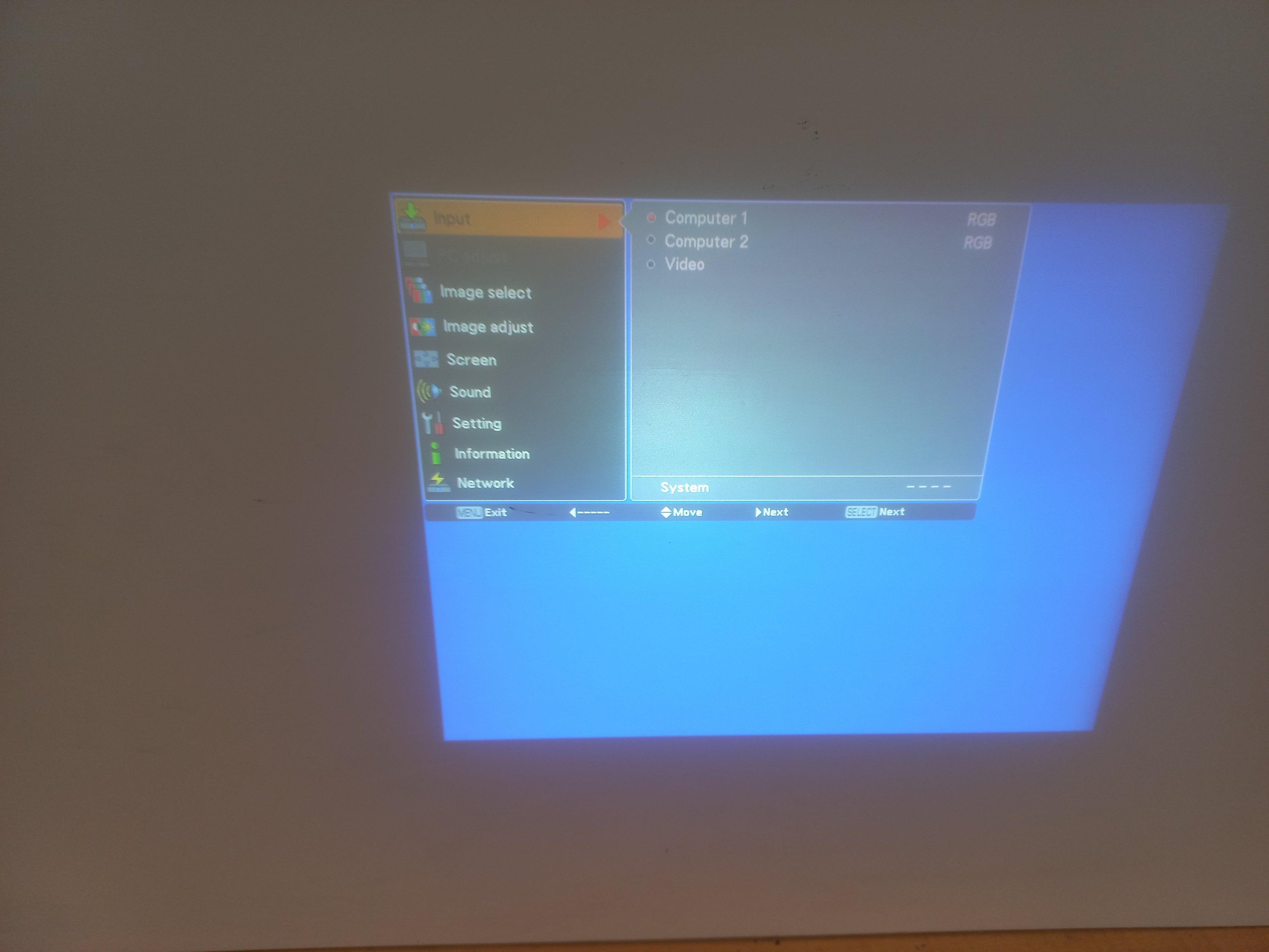 🎥 Sanyo PLC-XD2600 XGA LCD Projector