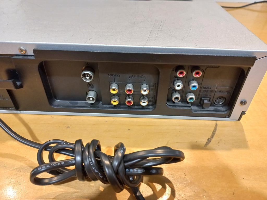 📼 Sony SLV-D993P AZ DVD/VHS Combo Player
