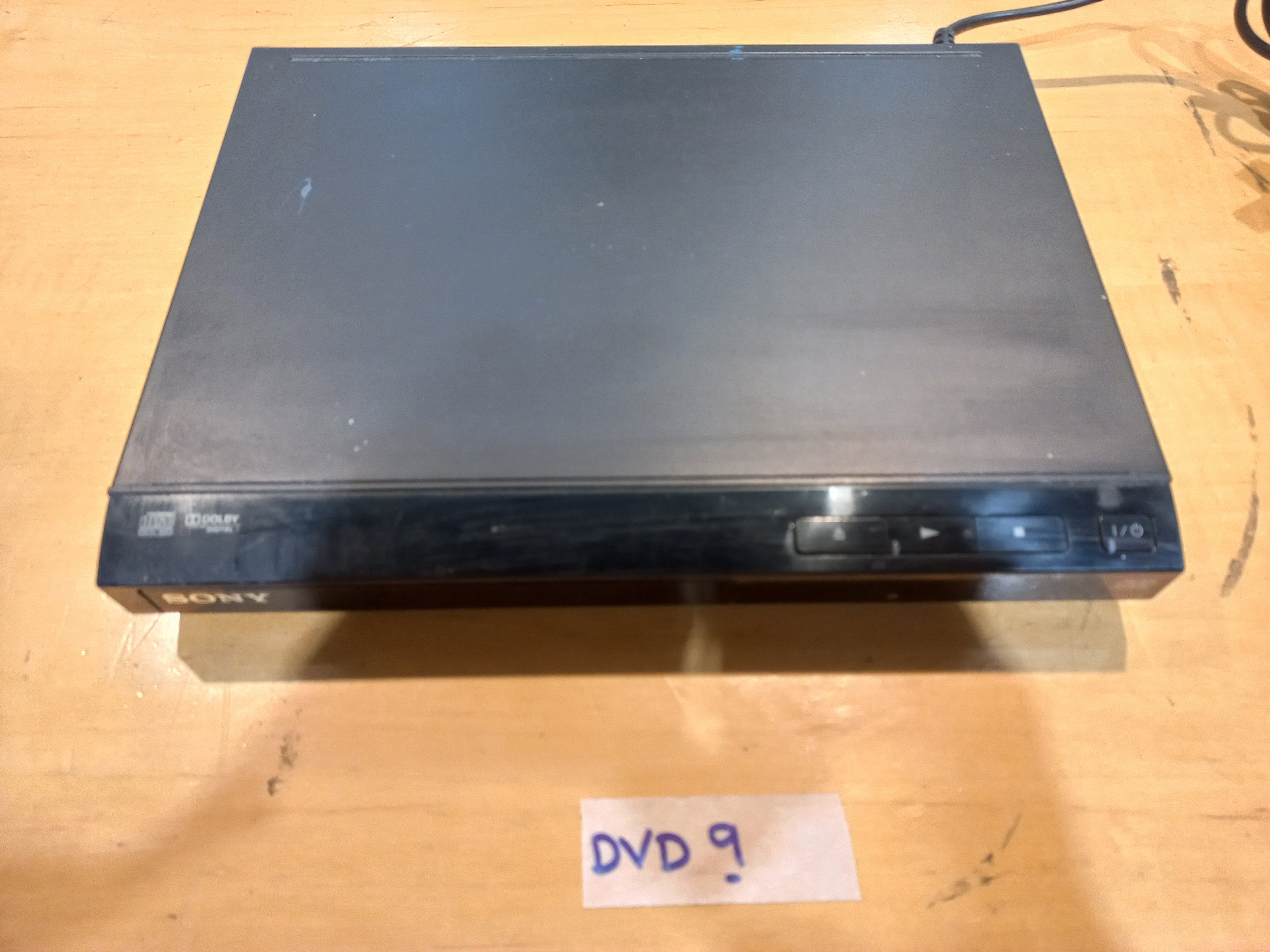 💿 Sony DVD Player – Model DVP-SR110
