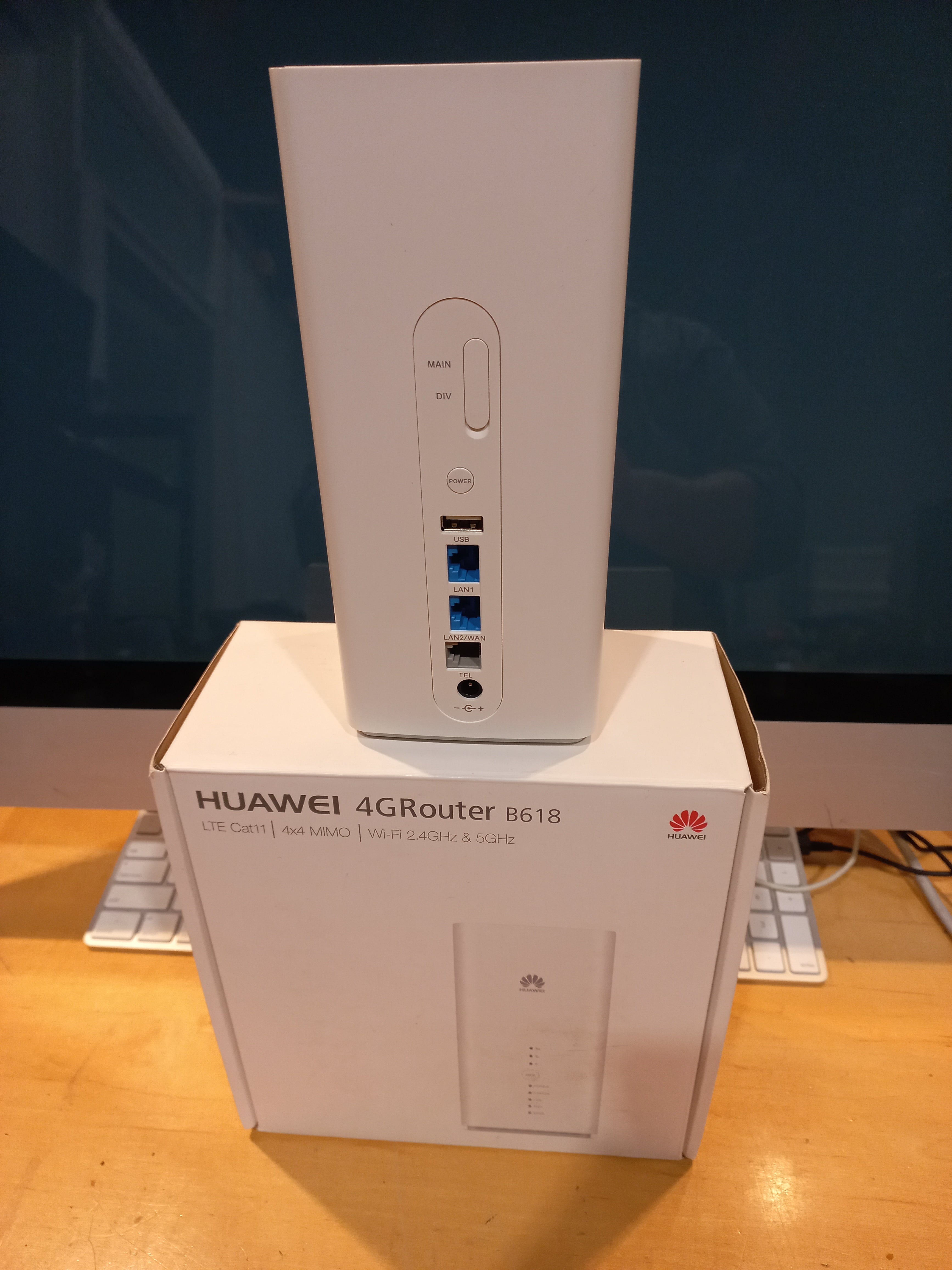 Spark Huawei B618 Wireless Modem