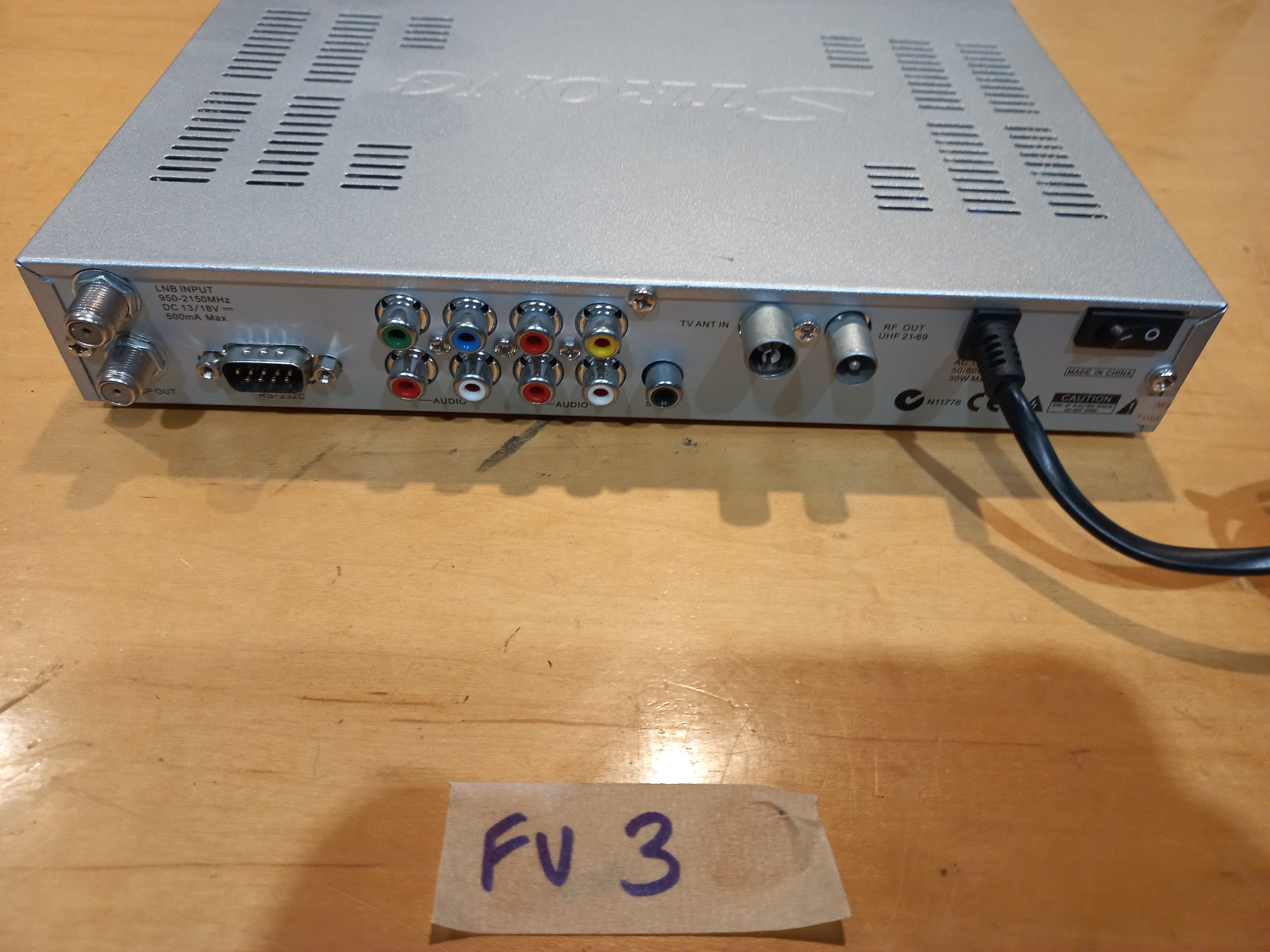 📦 Strong Freeview Satellite Receiver – Model SRT 4300