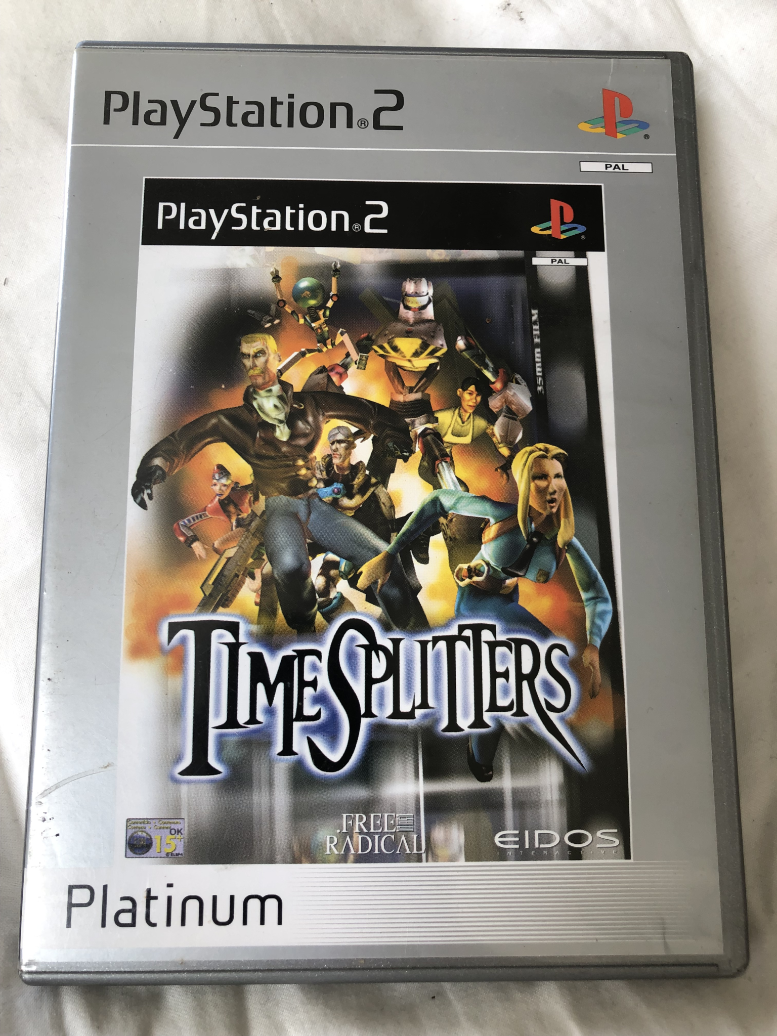 TimeSplitters – PlayStation 2 Game (PS2)