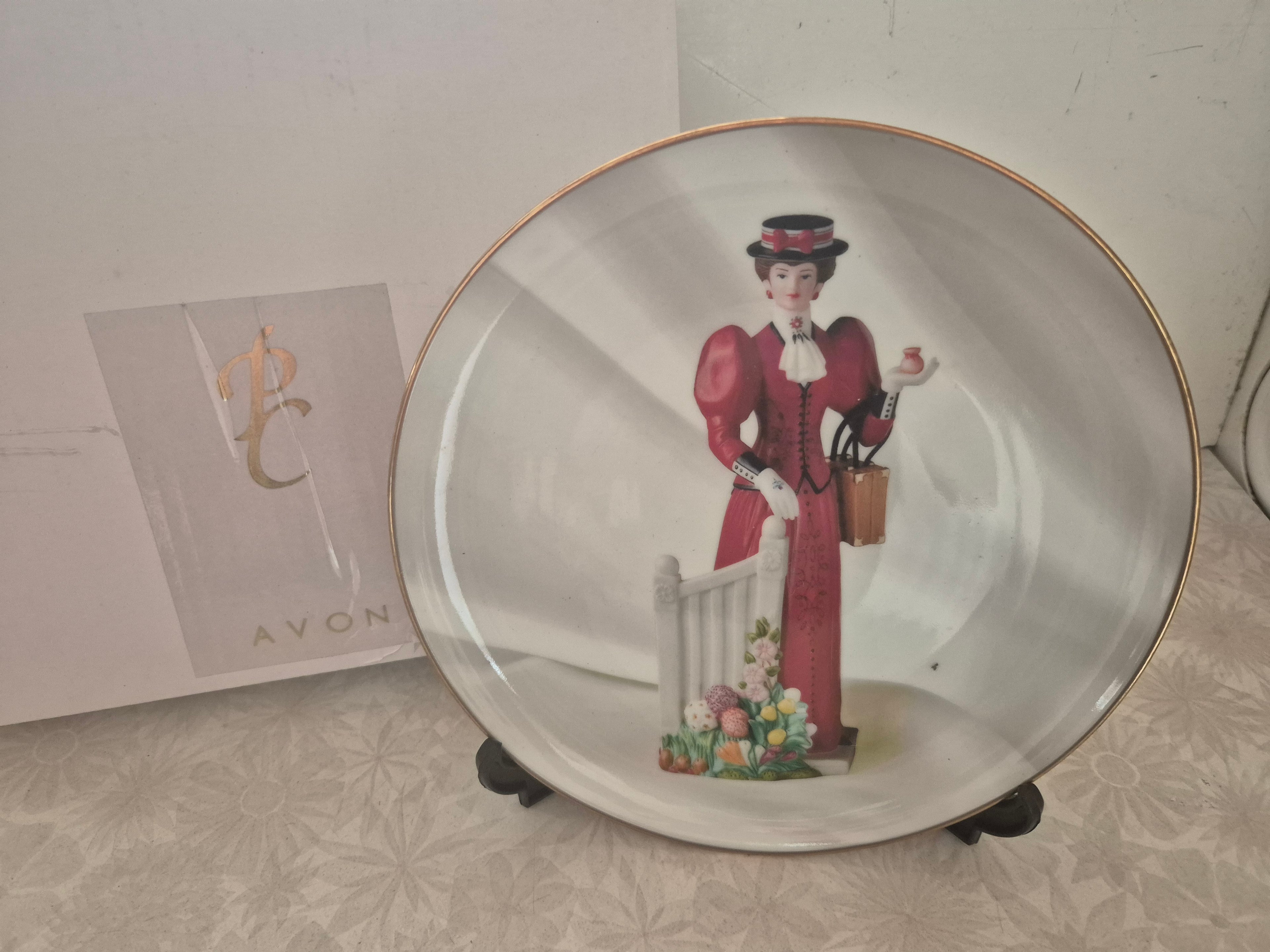 🌟 Avon 2009/2010 Presidents Club Plate – Collector’s Edition