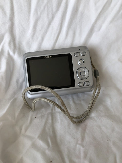 Canon PowerShot A480 Digital Camera – Silver