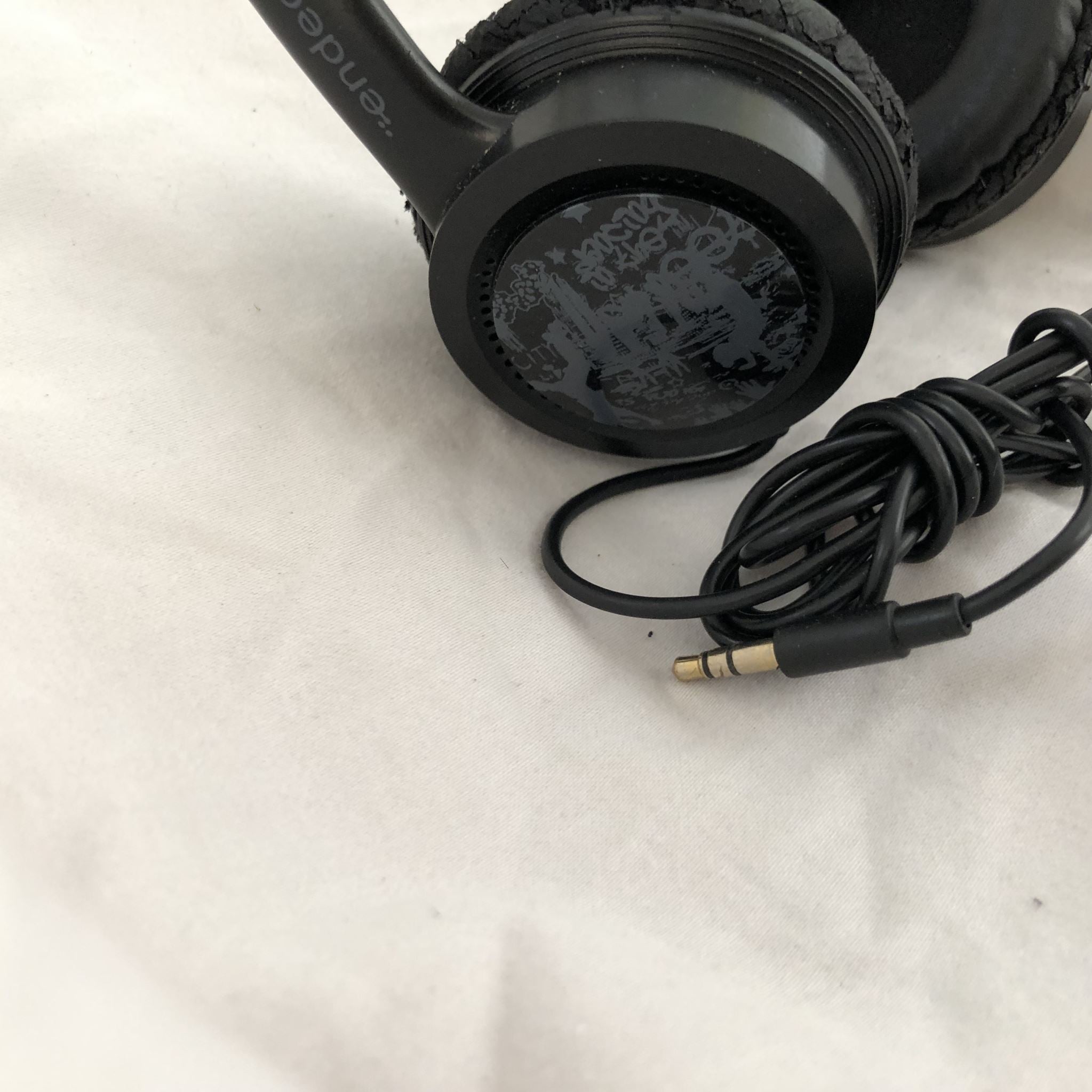 Endeavour Stereo Headphones