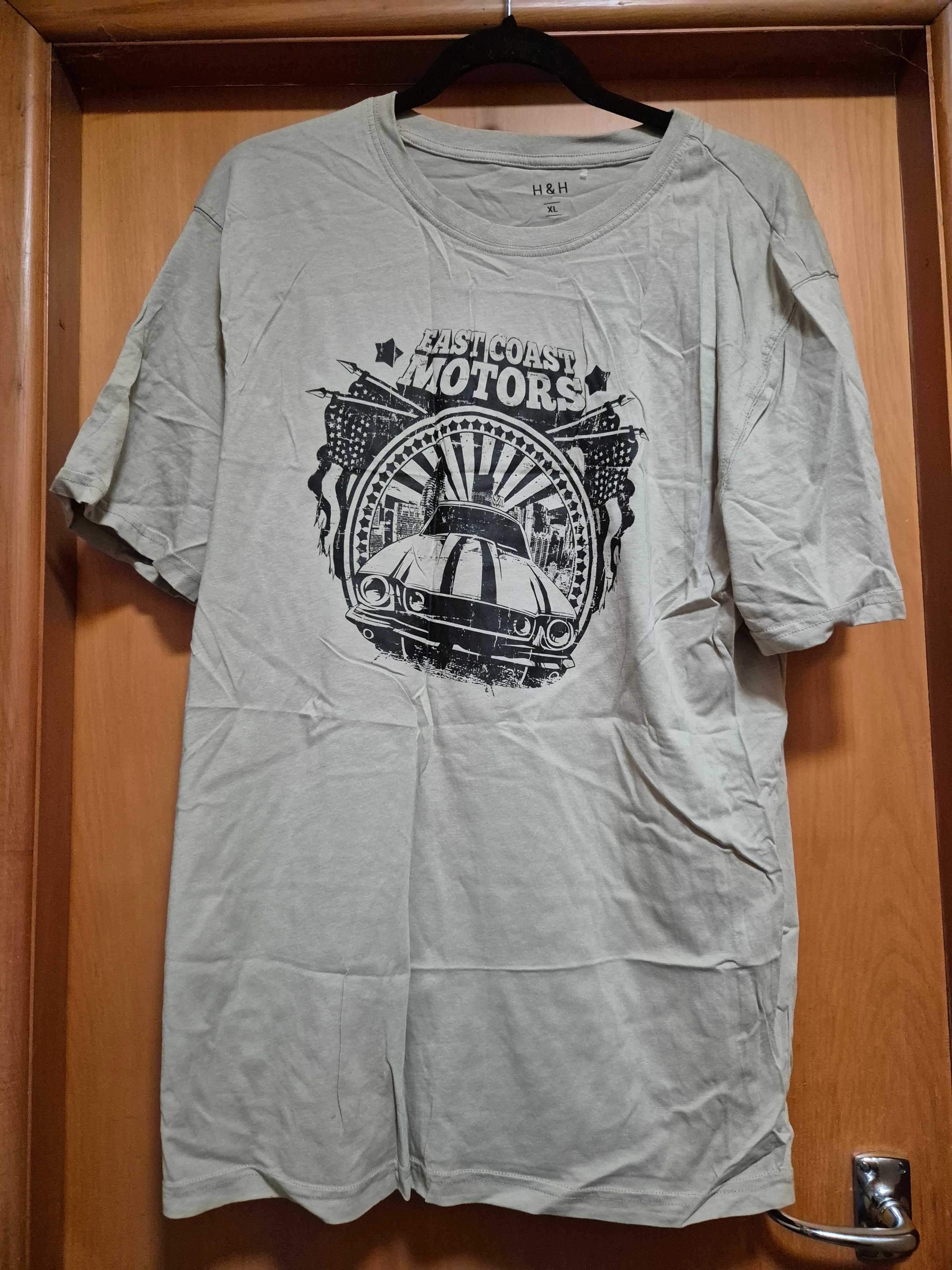 👕 Men’s Cotton T-Shirt – East Coast Motors Design – Size XL 💚