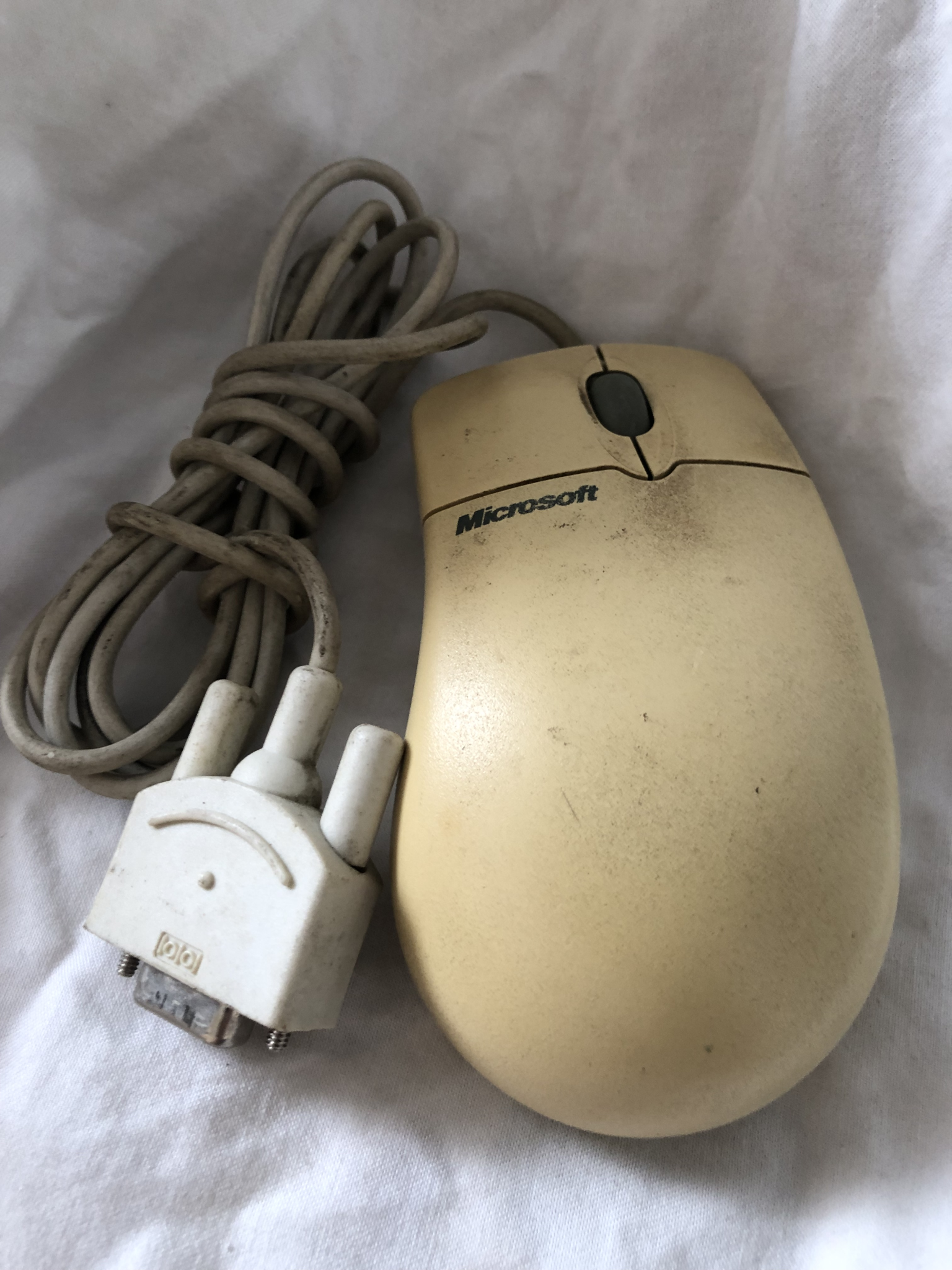 🖱️ Microsoft 9‑Pin Ball Serial Mouse – Vintage PC Accessory – Working Condition