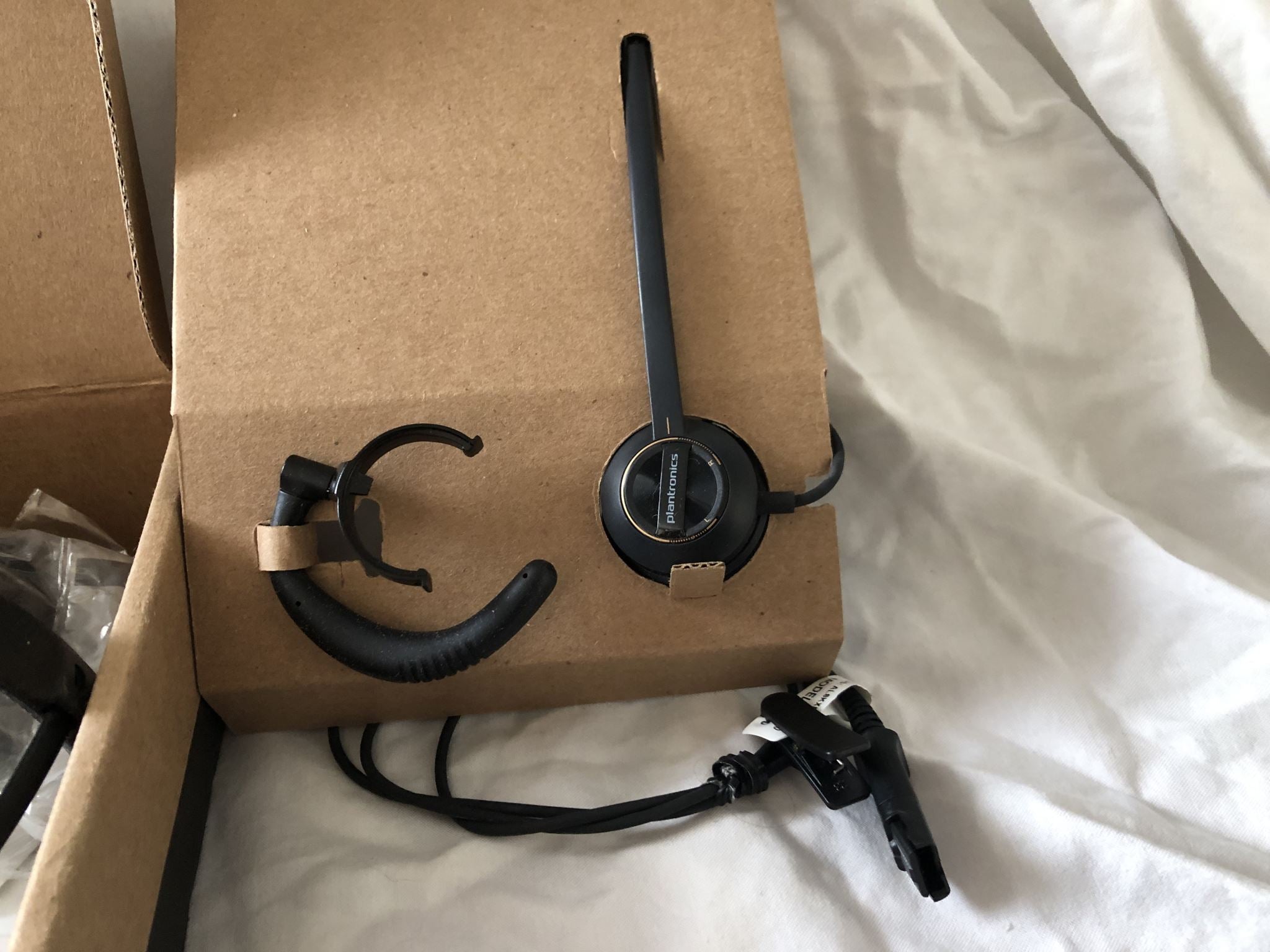Plantronics EncorePro 540 Professional Headset – New in Box