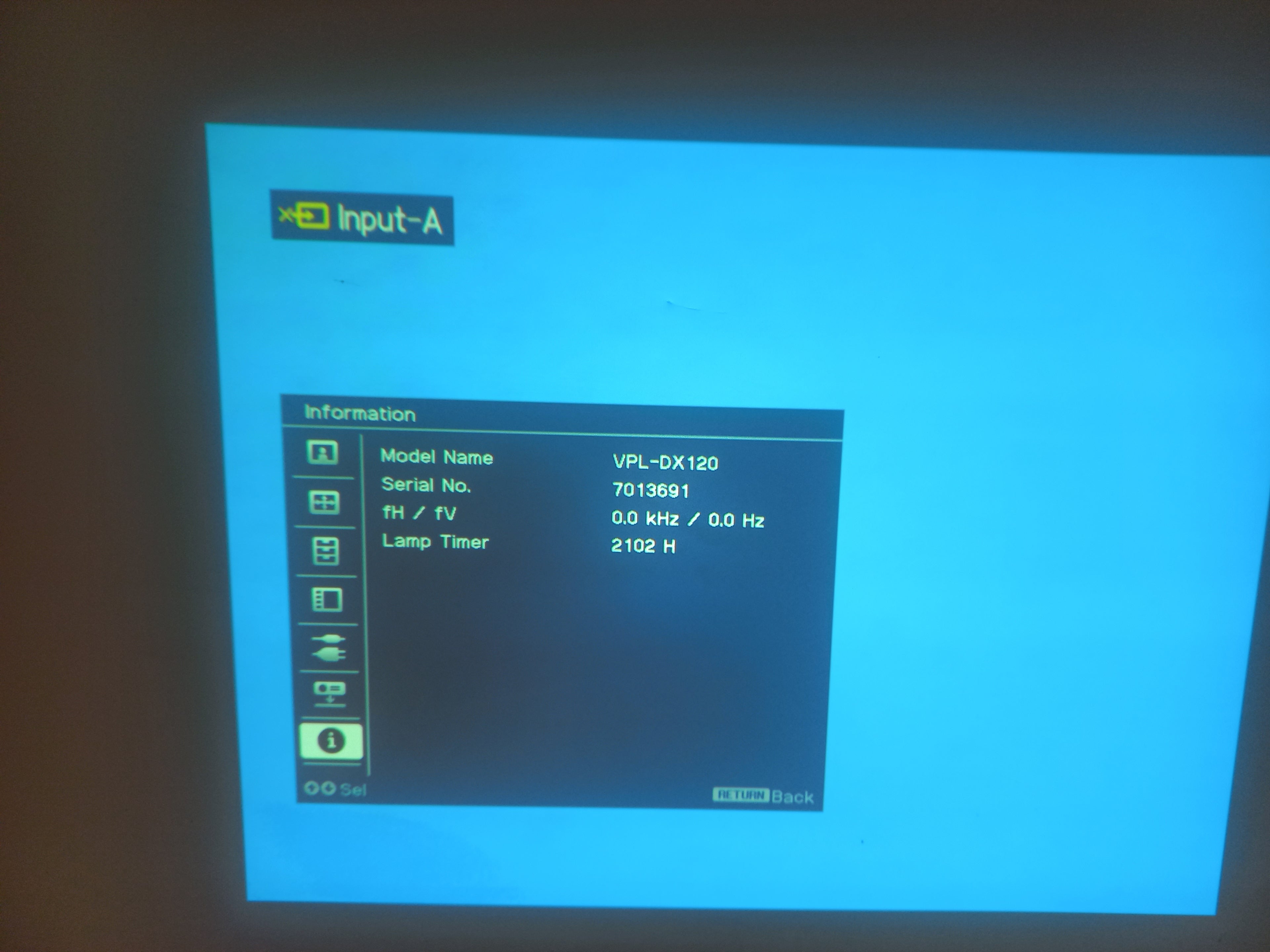 📽️ Sony VPL-DX122 Projector Overview