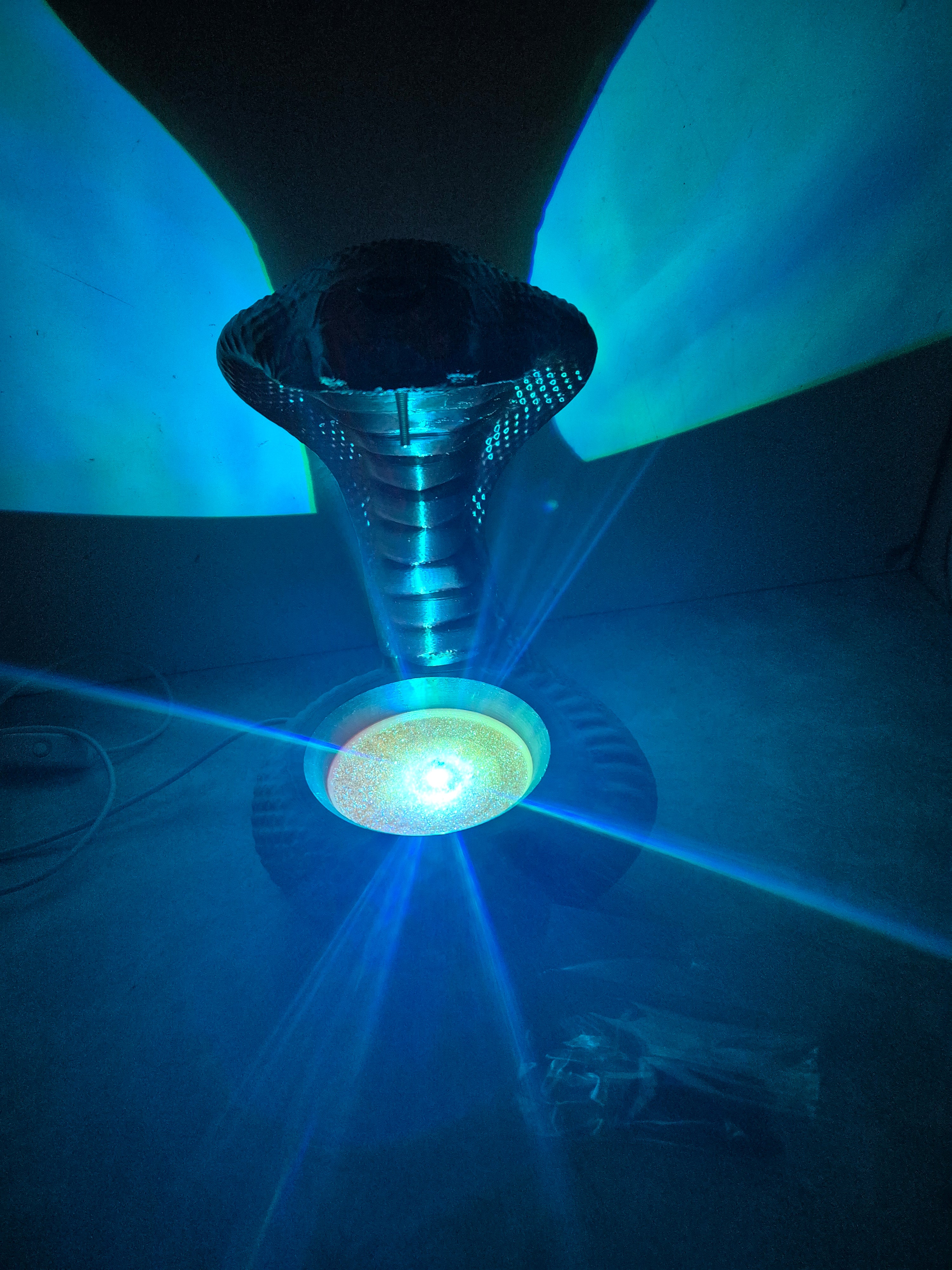 🐍 Snake Lamp – Handmade Limited Edition (Gold, 3D Printed)