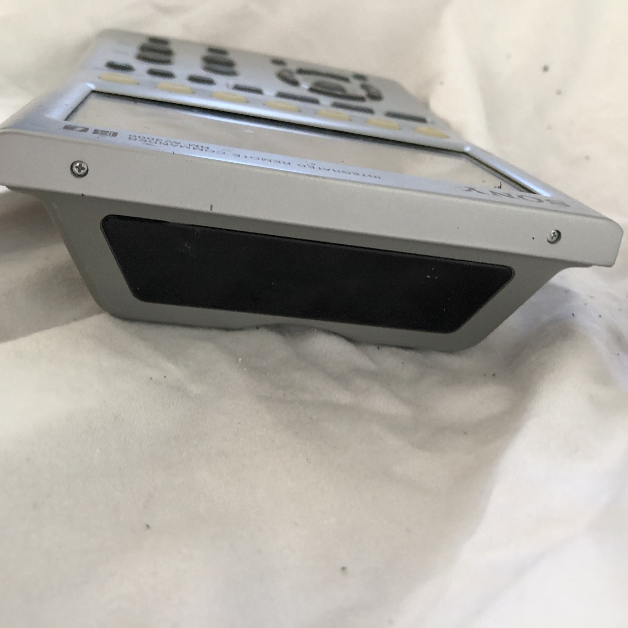 Sony Remote Commander (TV / DVD / Blu-ray Remote) – Good Working Condition