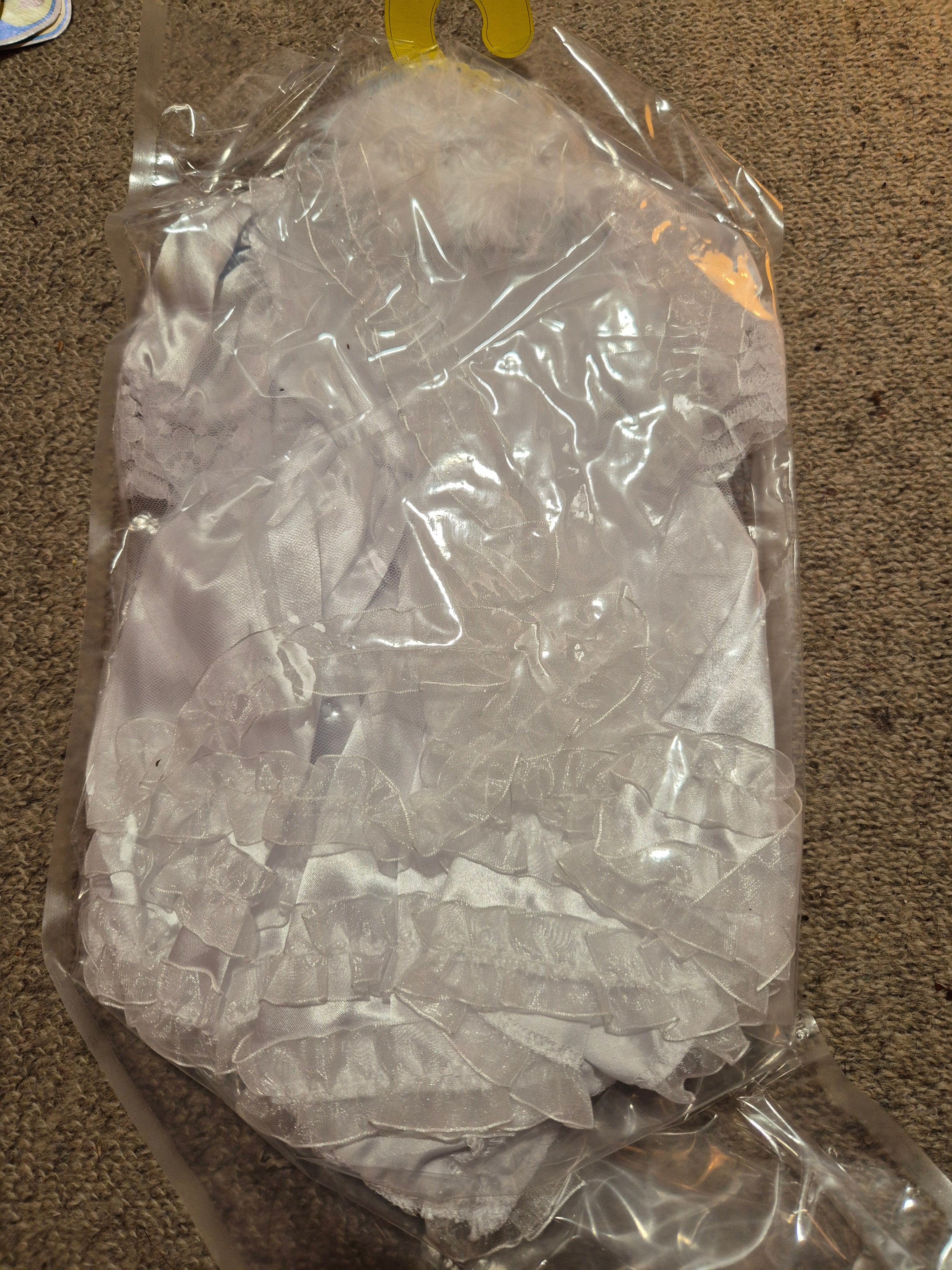 💍 Wedding Dress for Teddy – Brand New in Packaging