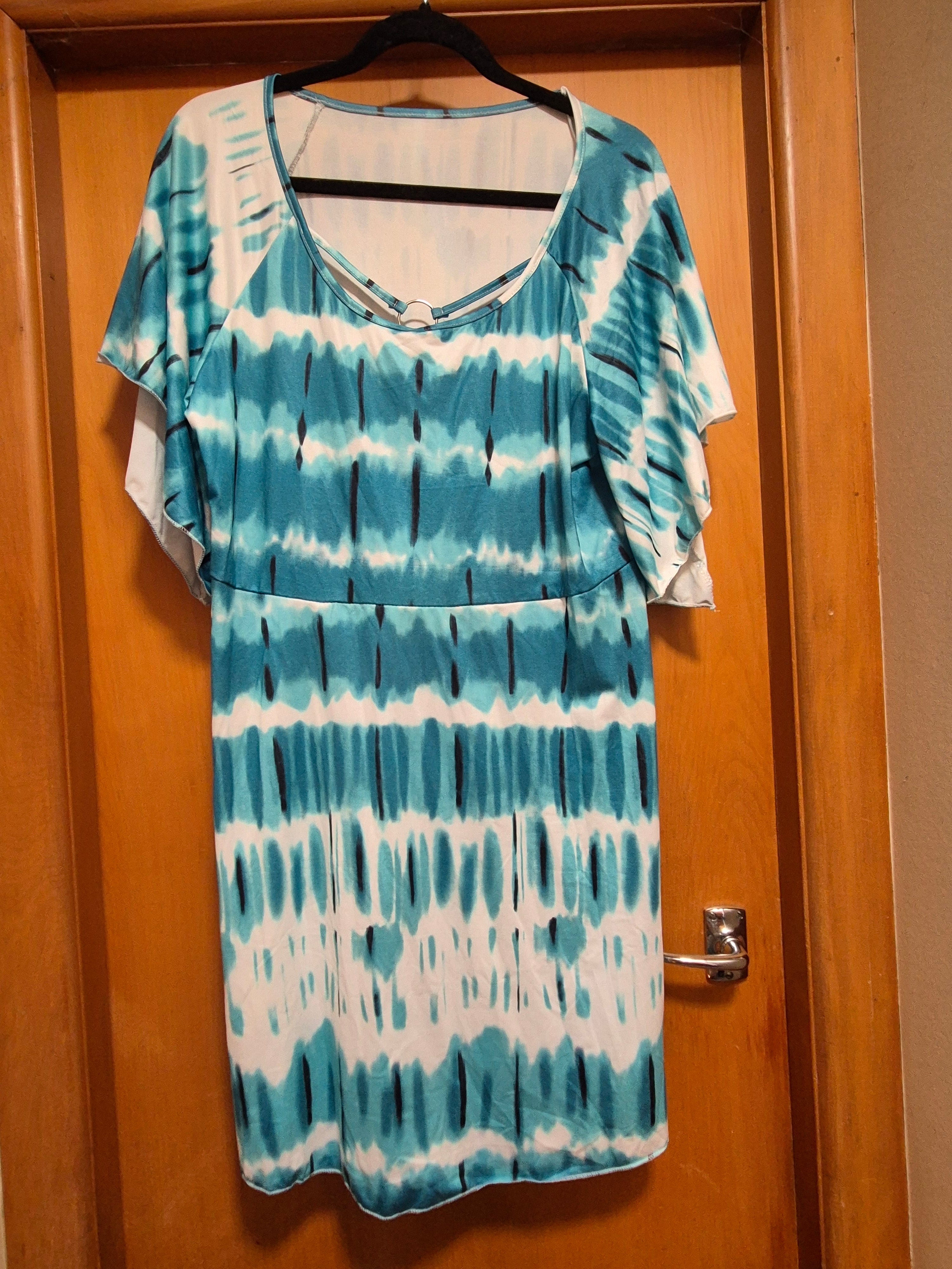 👗 Brand New Teal & White Tie-Dye Dress – Size 16 ☀️